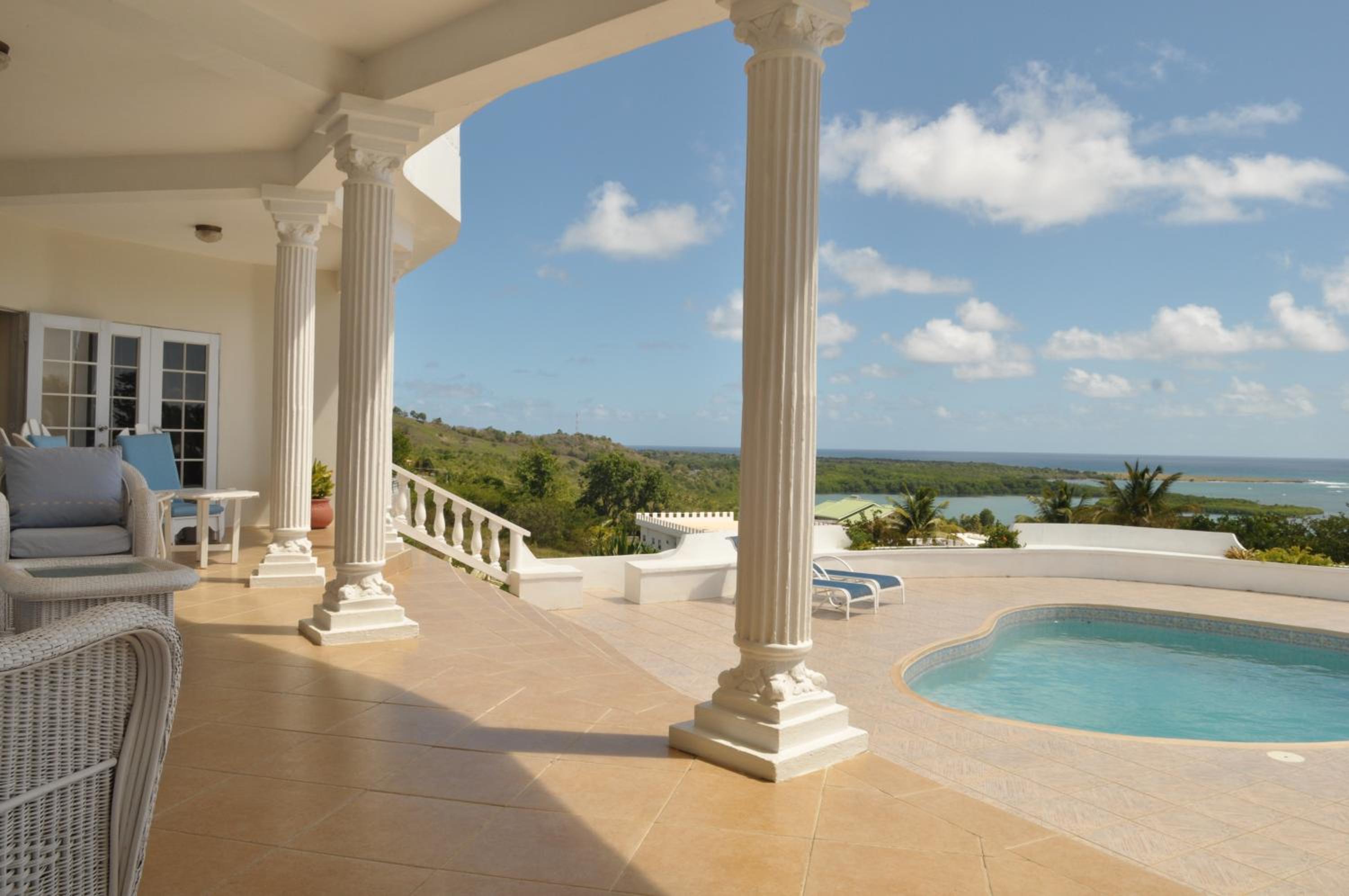 Castles In Paradise Villa Resort