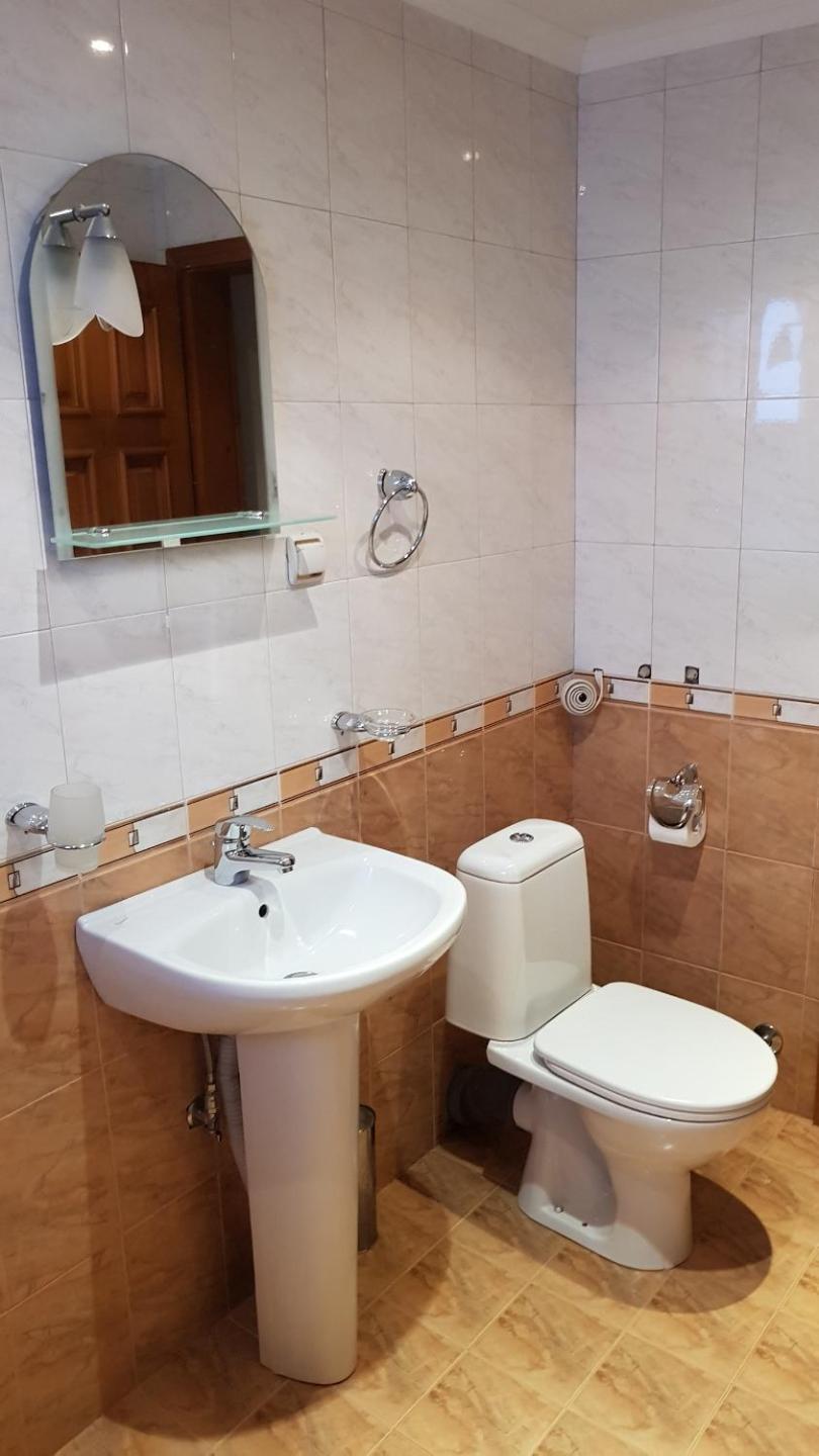 Denis Guest house