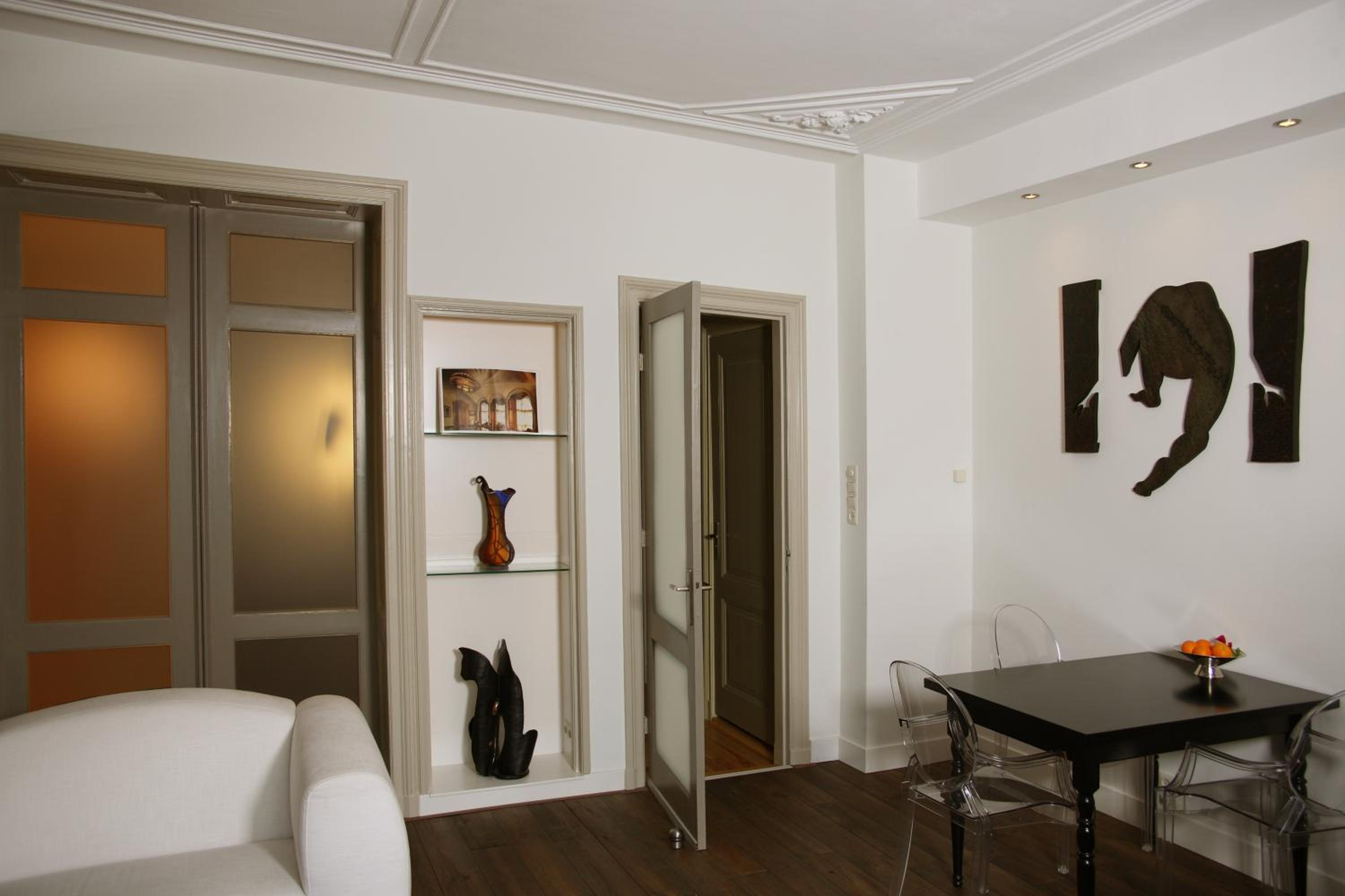 Short stay Appartement Dependance Rotterdam view 3