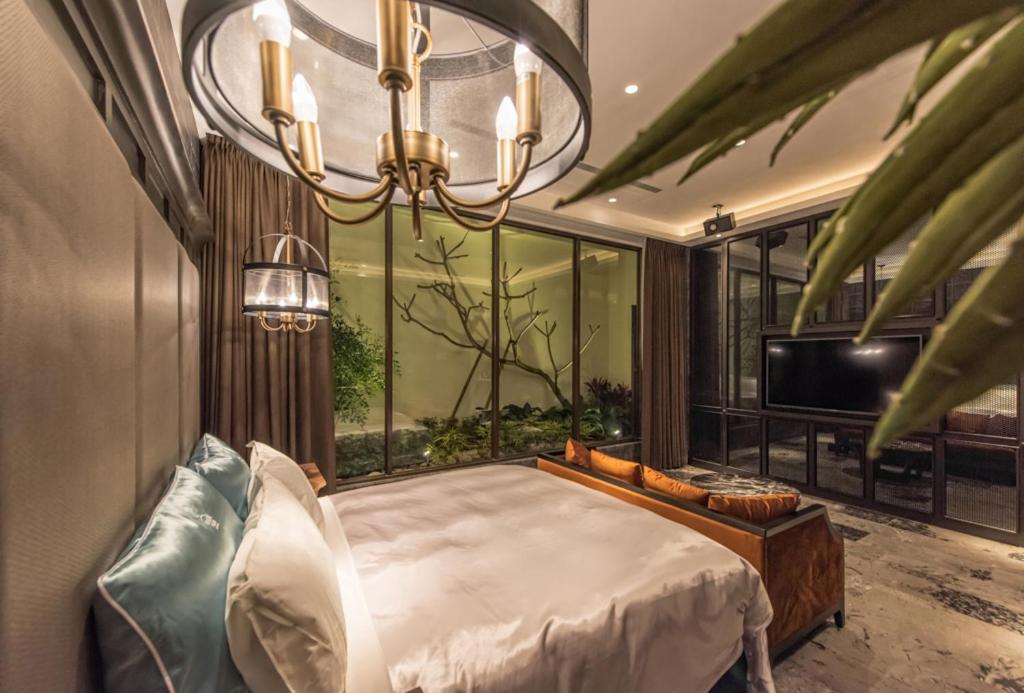 Green Palm Motel