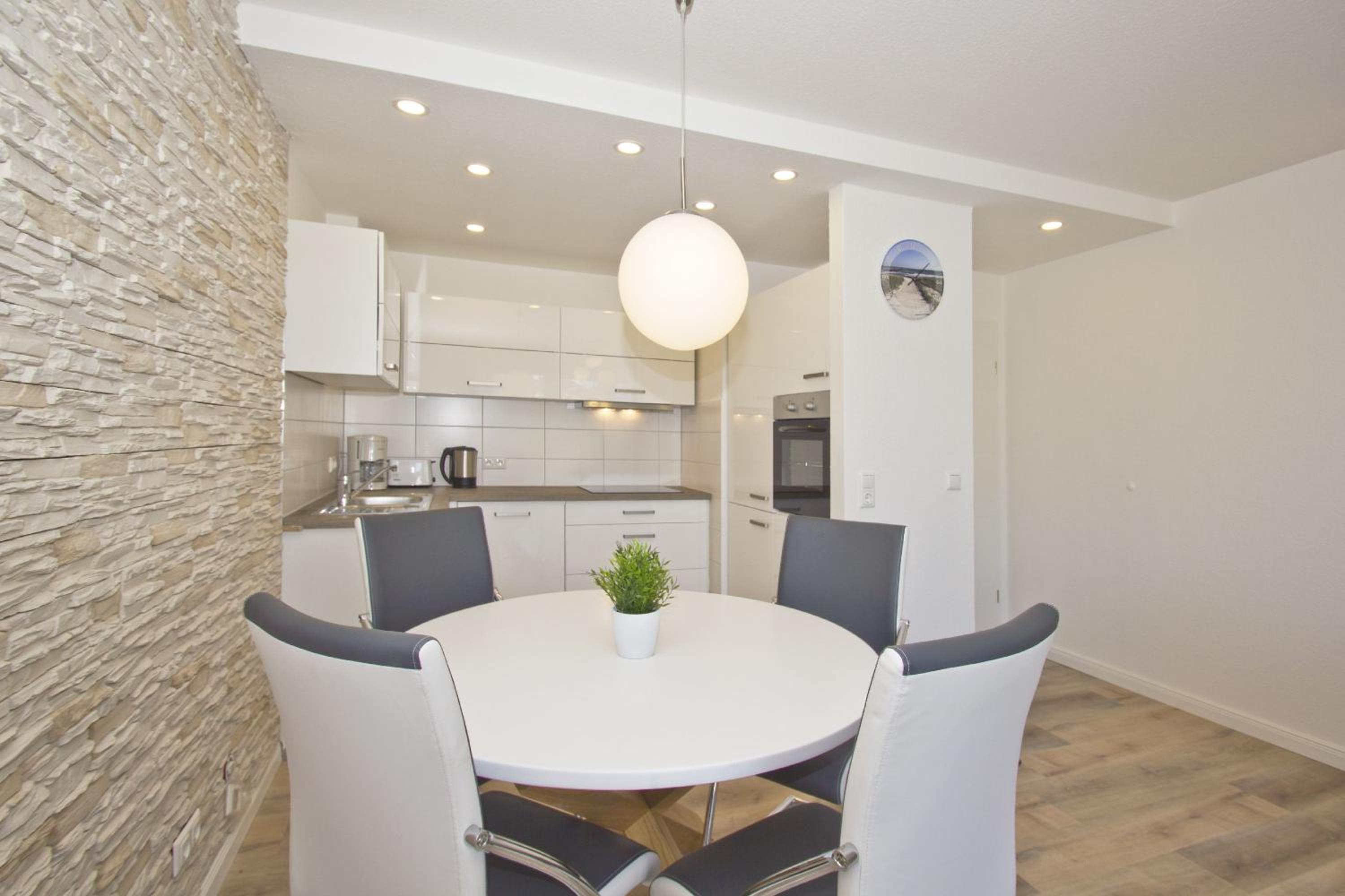 Haus Nordstrand - Tolle Ferienwohnung Ostseebad Göhren