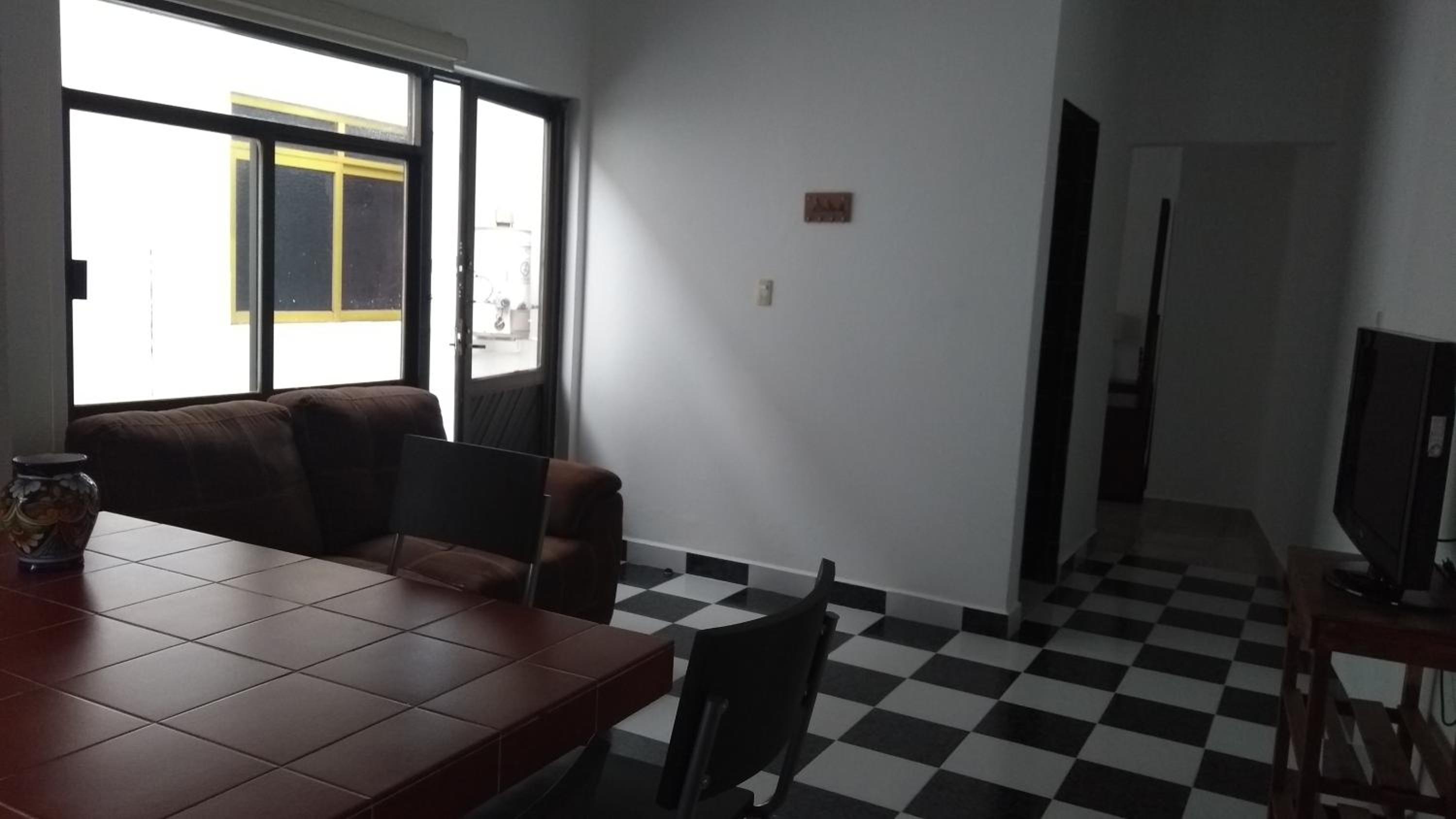 Hotel Casa Viveros - Image 1