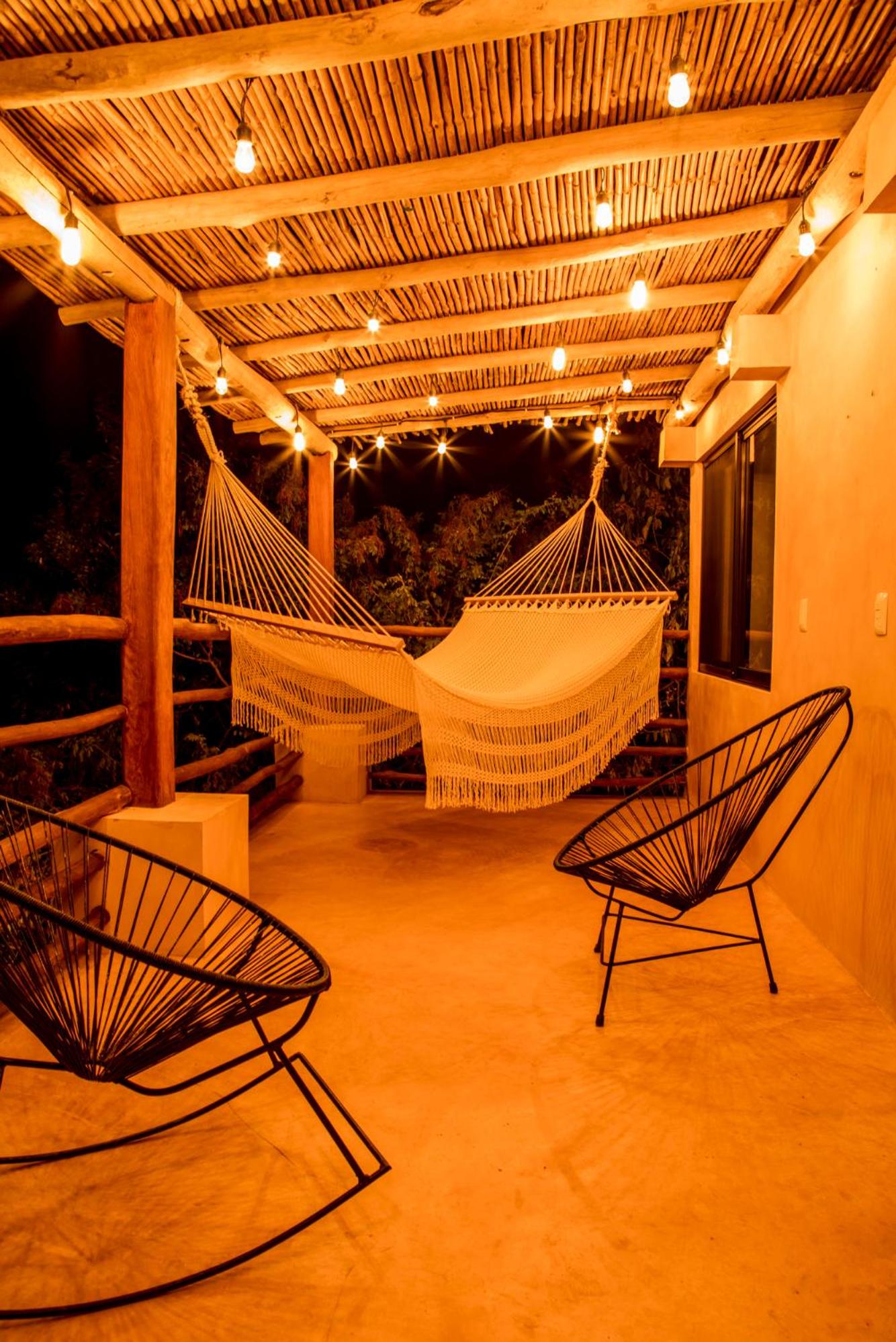 Casa Mono