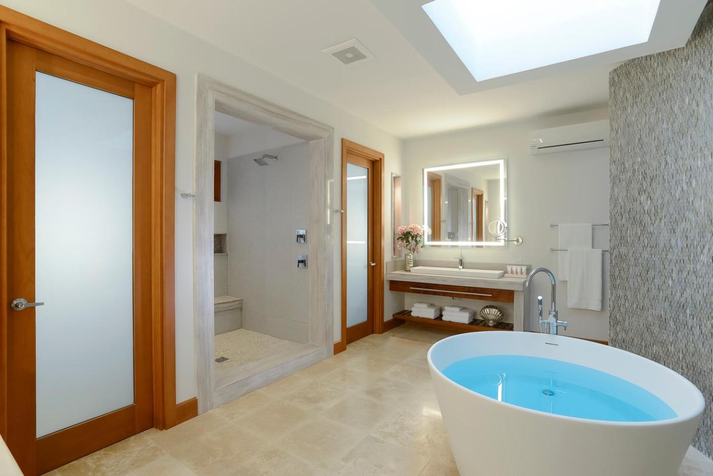 Jamaica Vacations - Sandals Montego Bay All Inclusive - Couples Only - Property Image 30