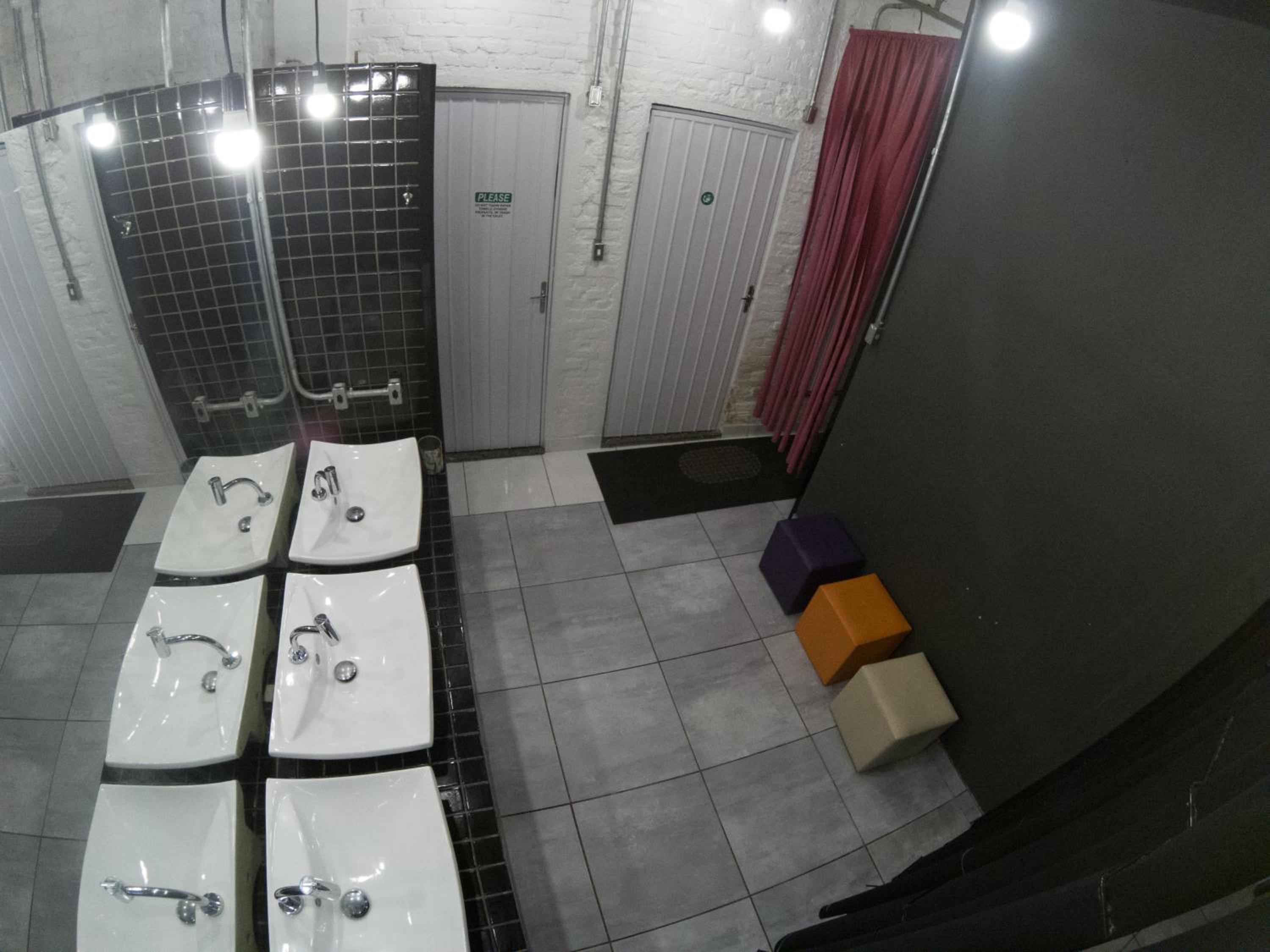 Eco Box Hostel