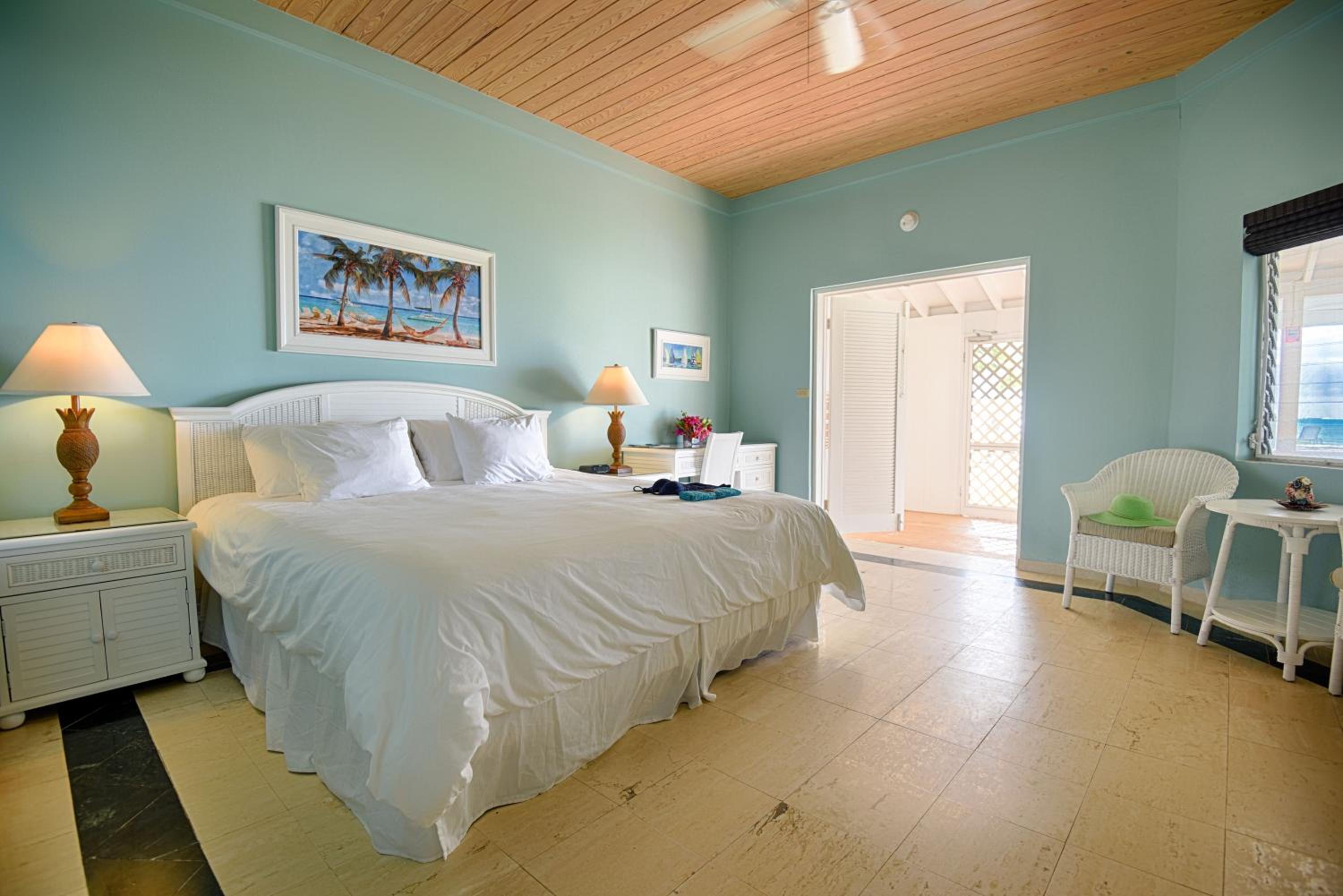 Cape Santa Maria Beach Resort & Villas