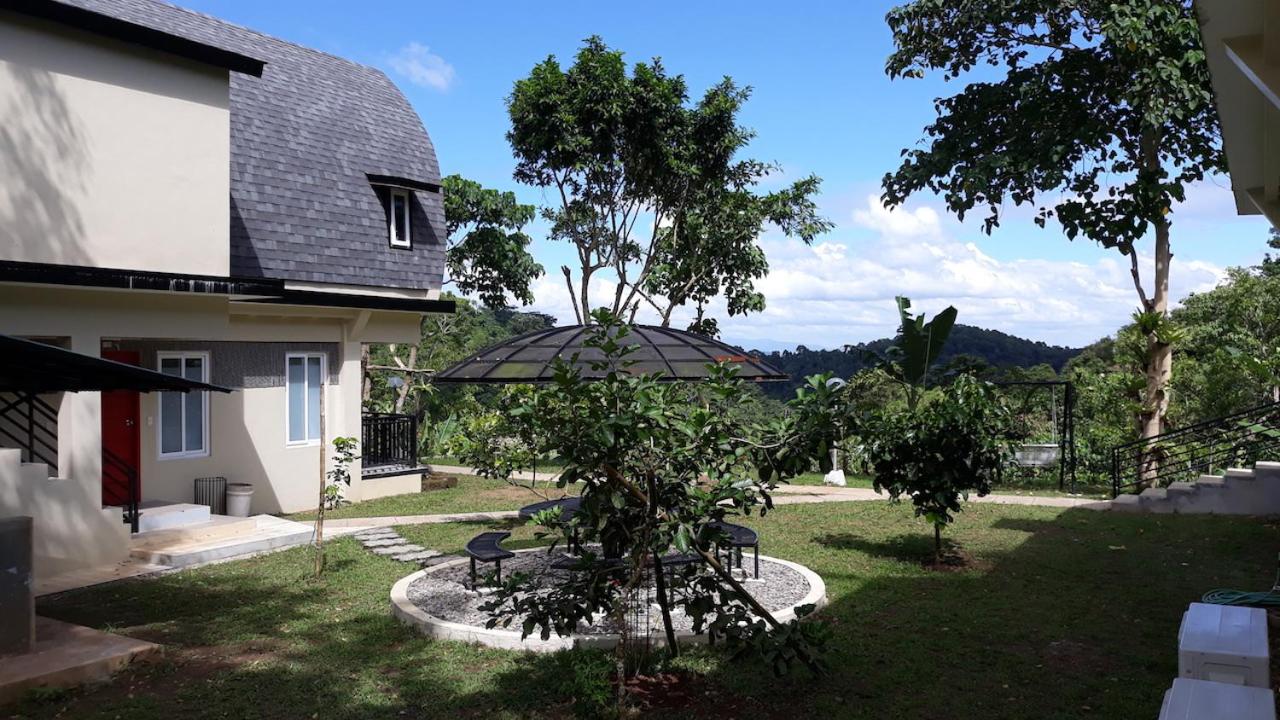 The Duyan House at Sinagtala Resort
