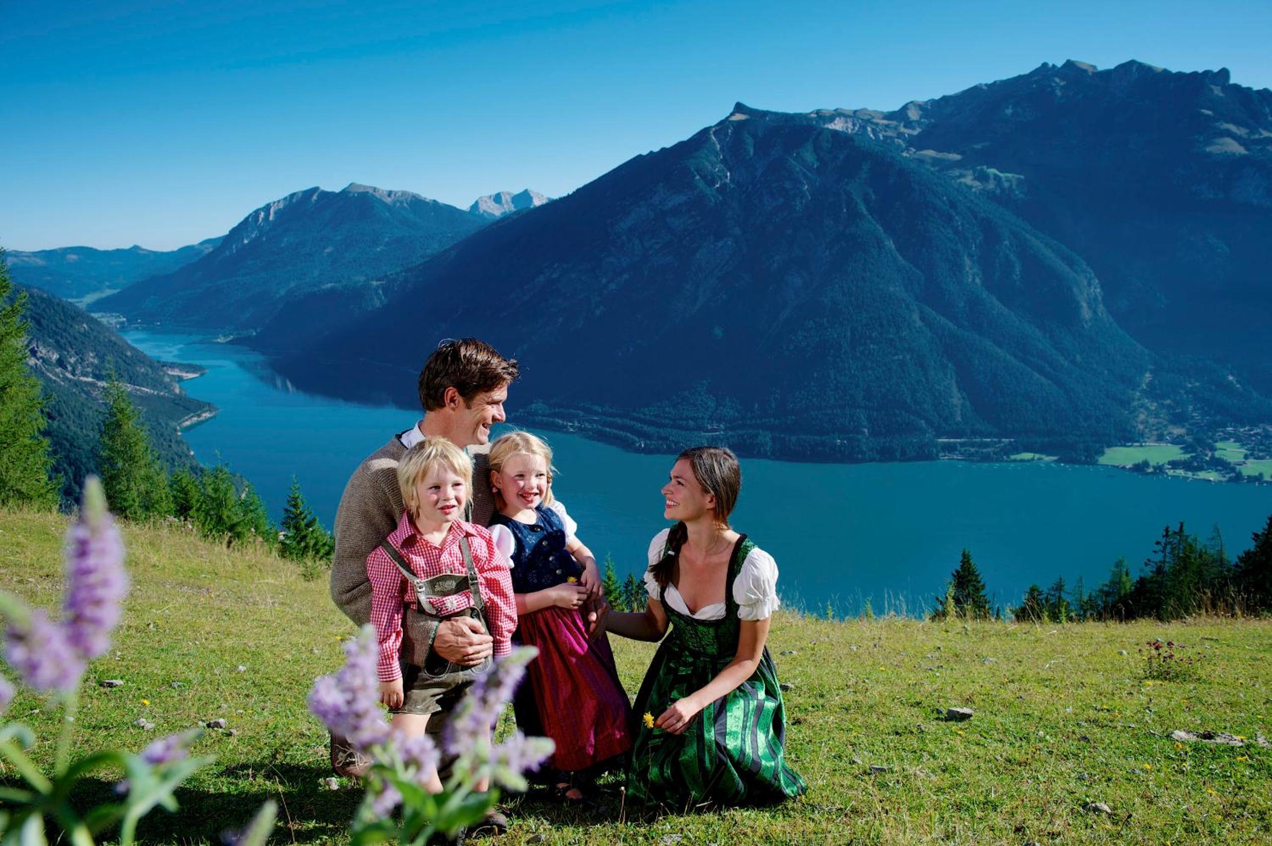 Appartement Frühstückspension Landhaus Karwendel