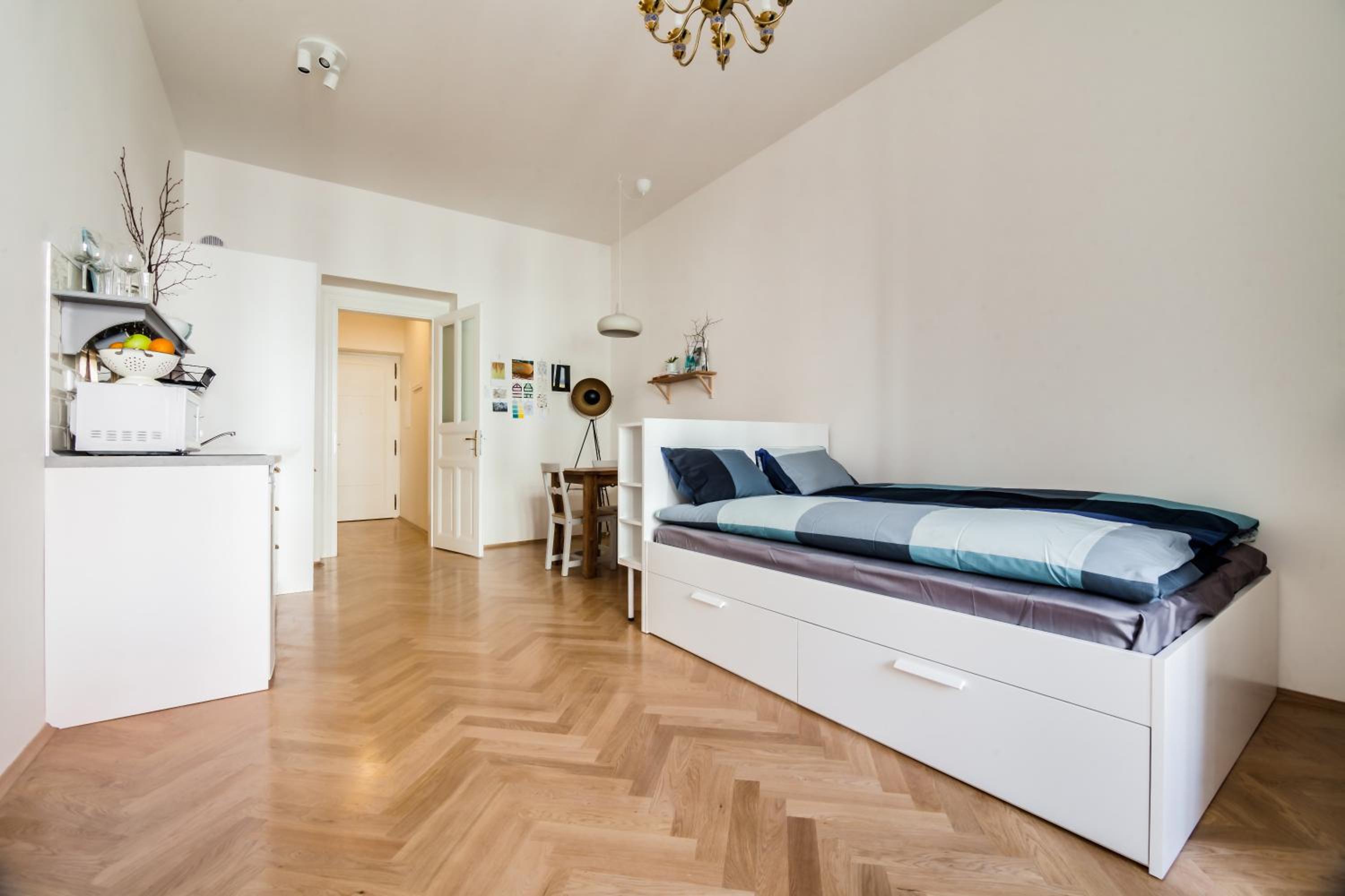 Trendy Local Apartment
