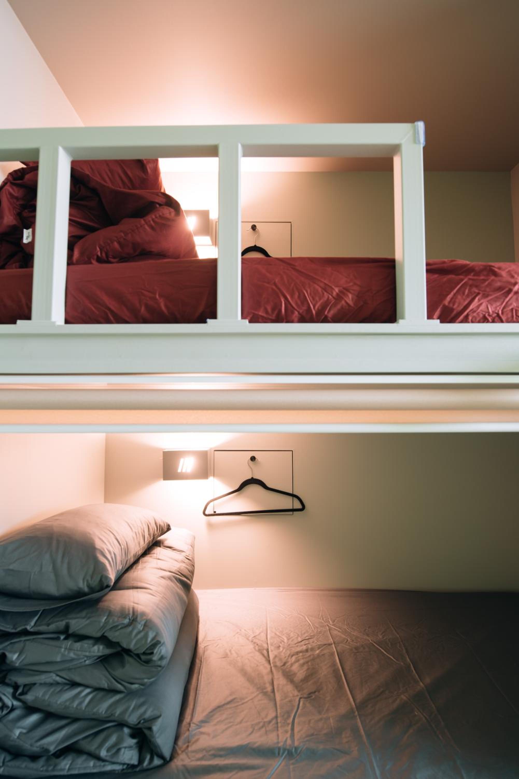 Midtown Hostel 73