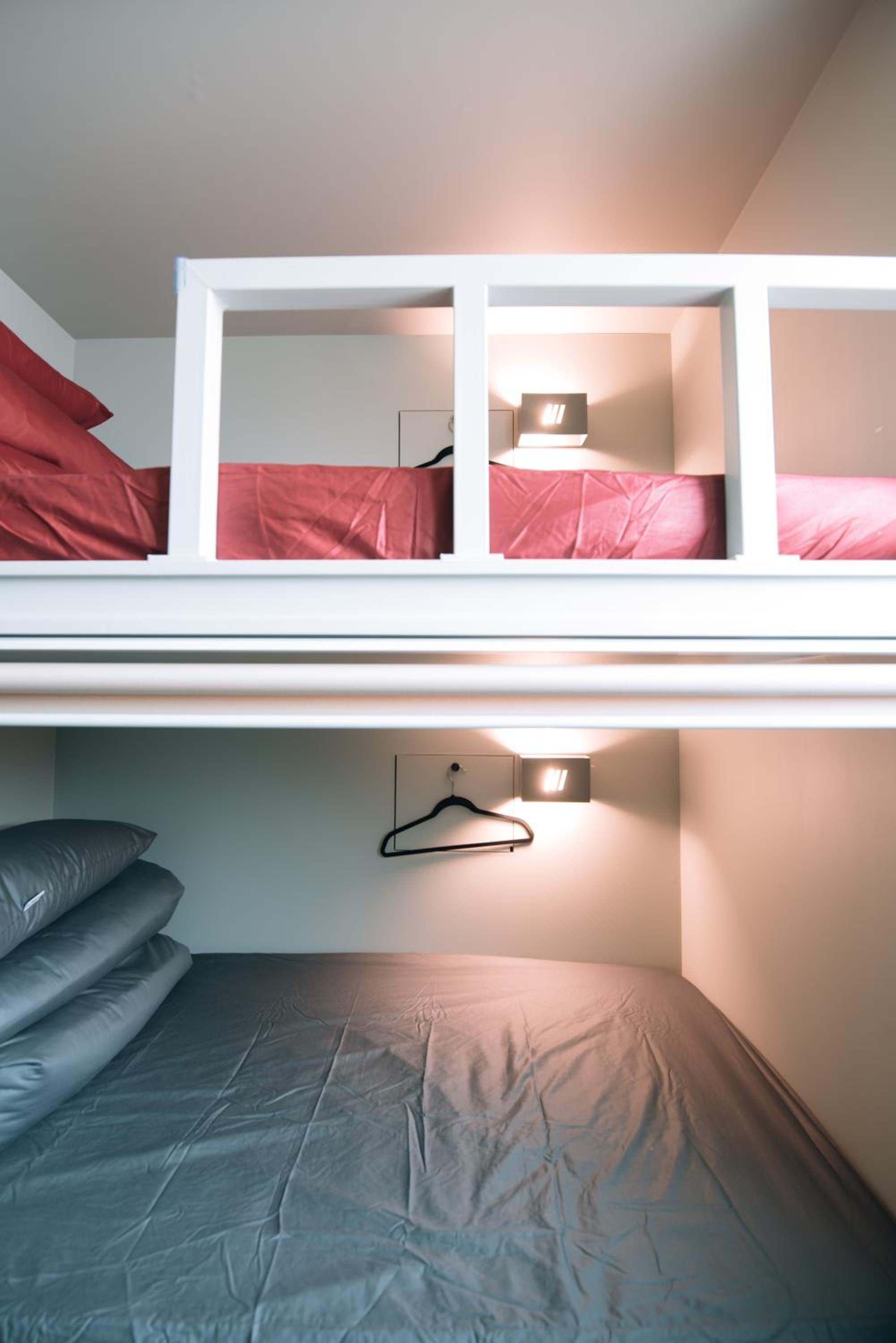 Midtown Hostel 74