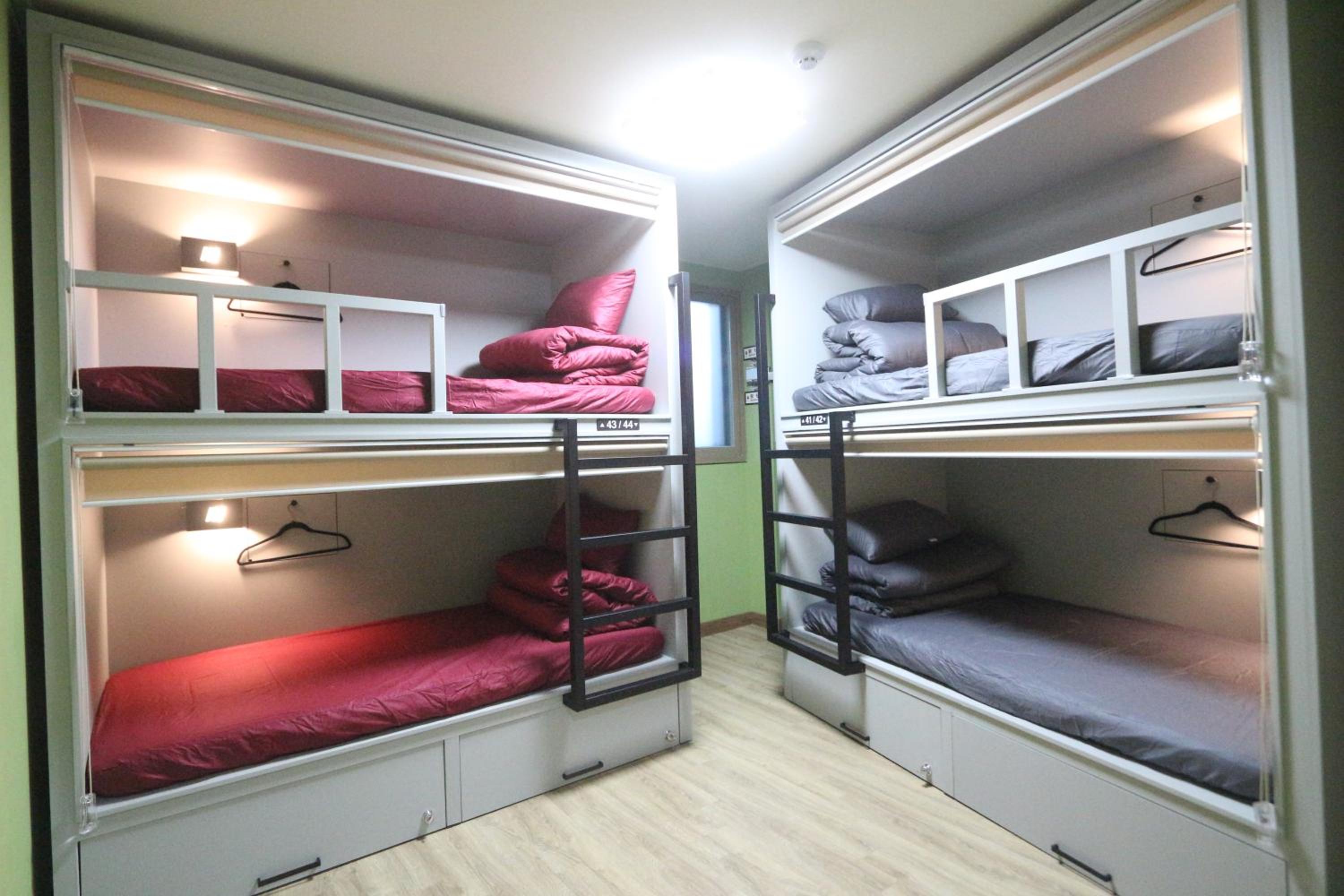 Midtown Hostel 224