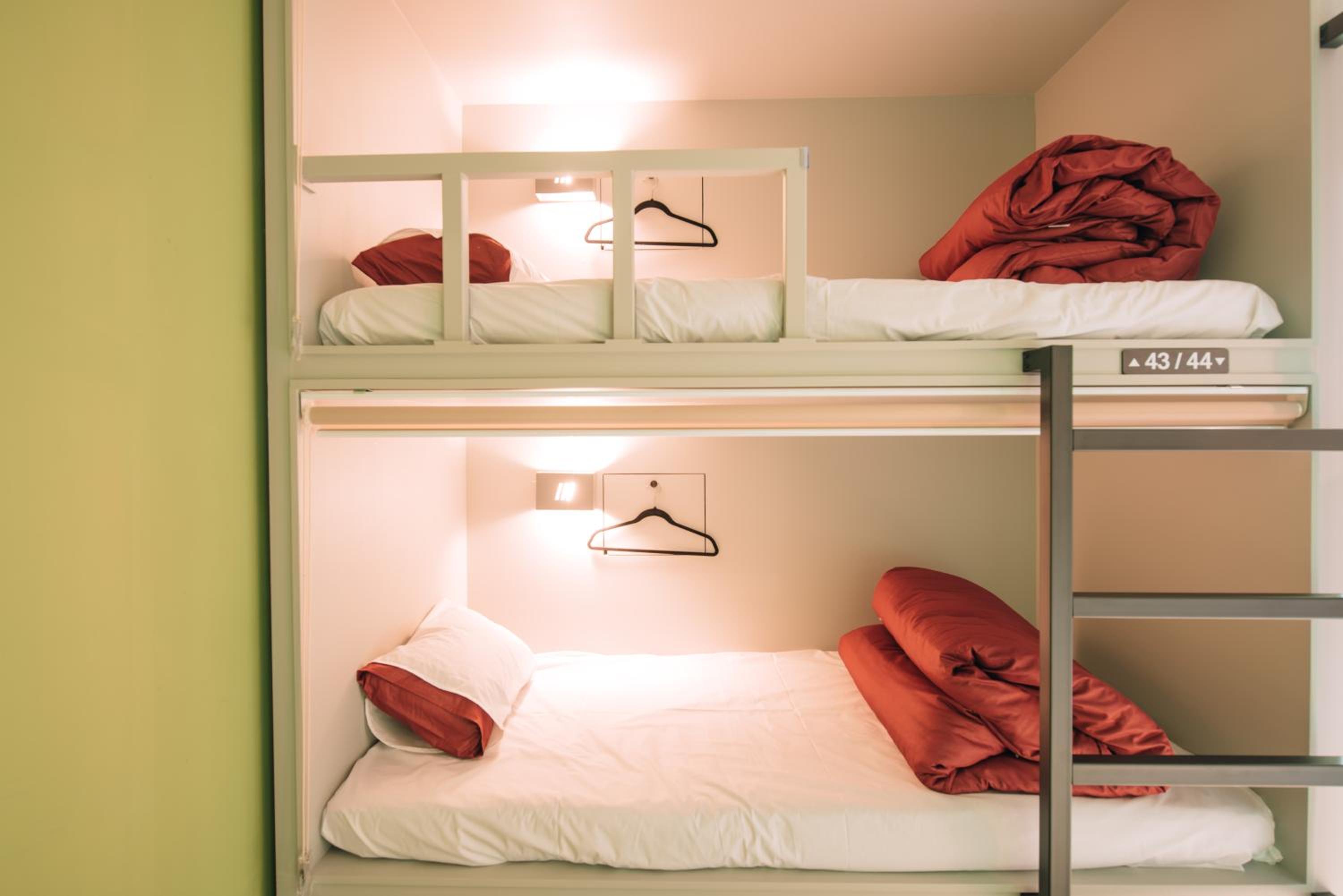 Midtown Hostel 66