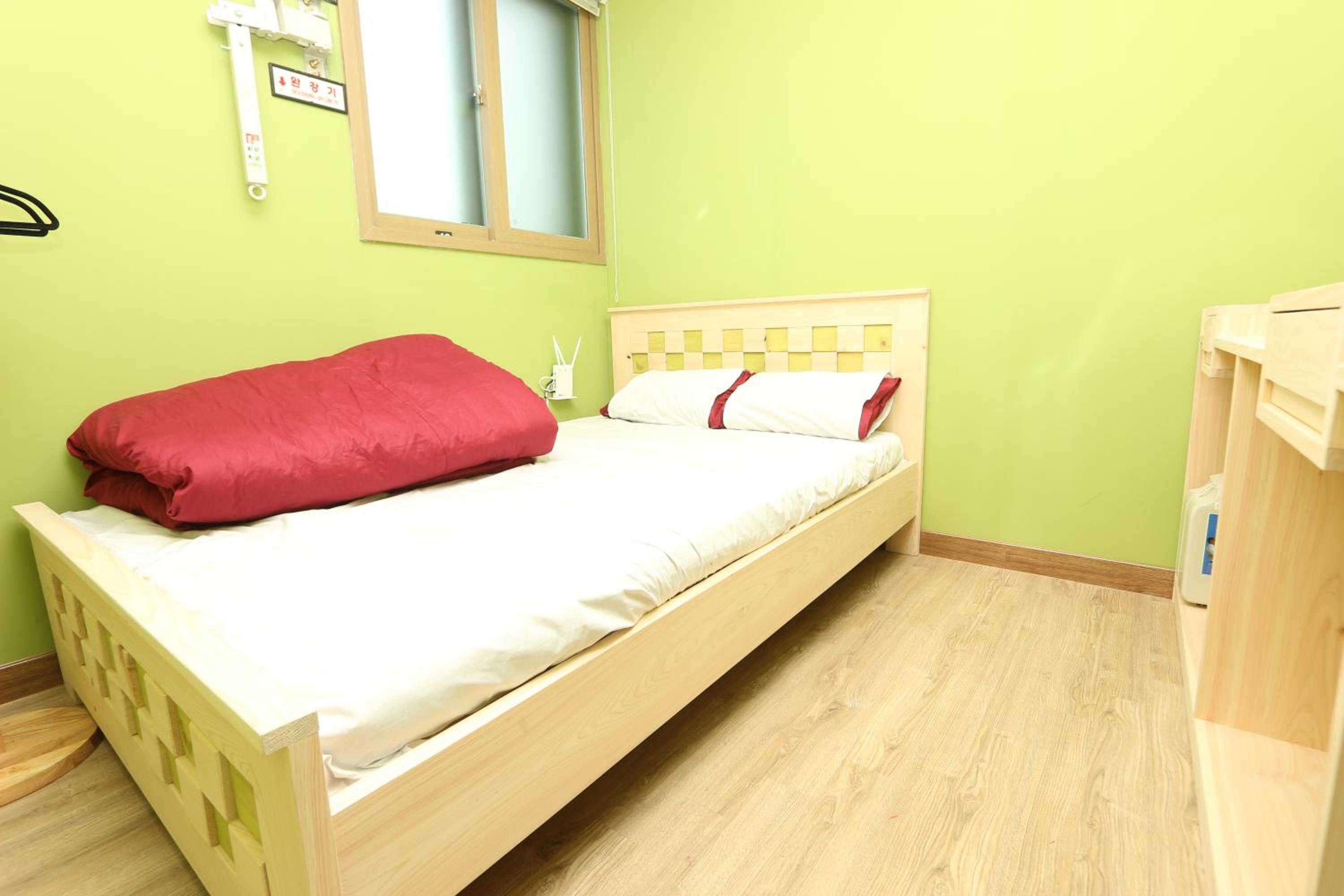 Midtown Hostel 51