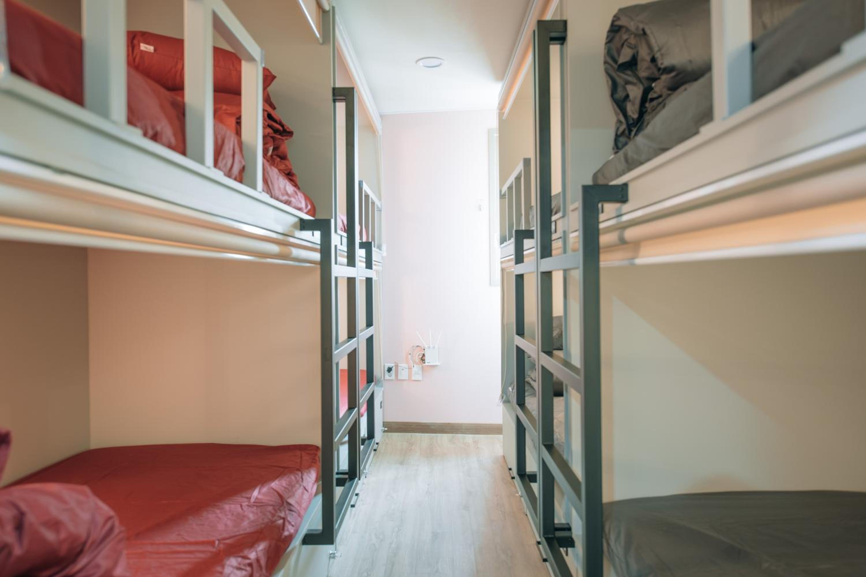 Midtown Hostel 173