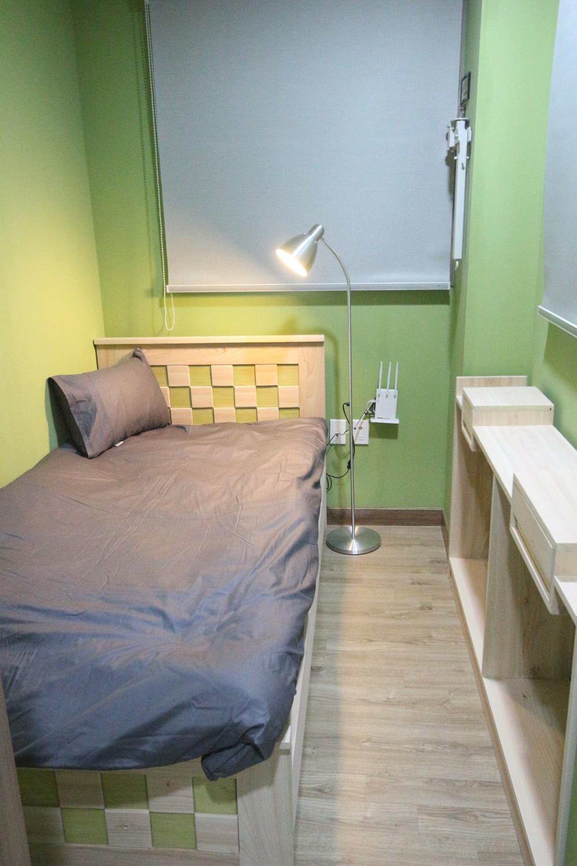 Midtown Hostel 57