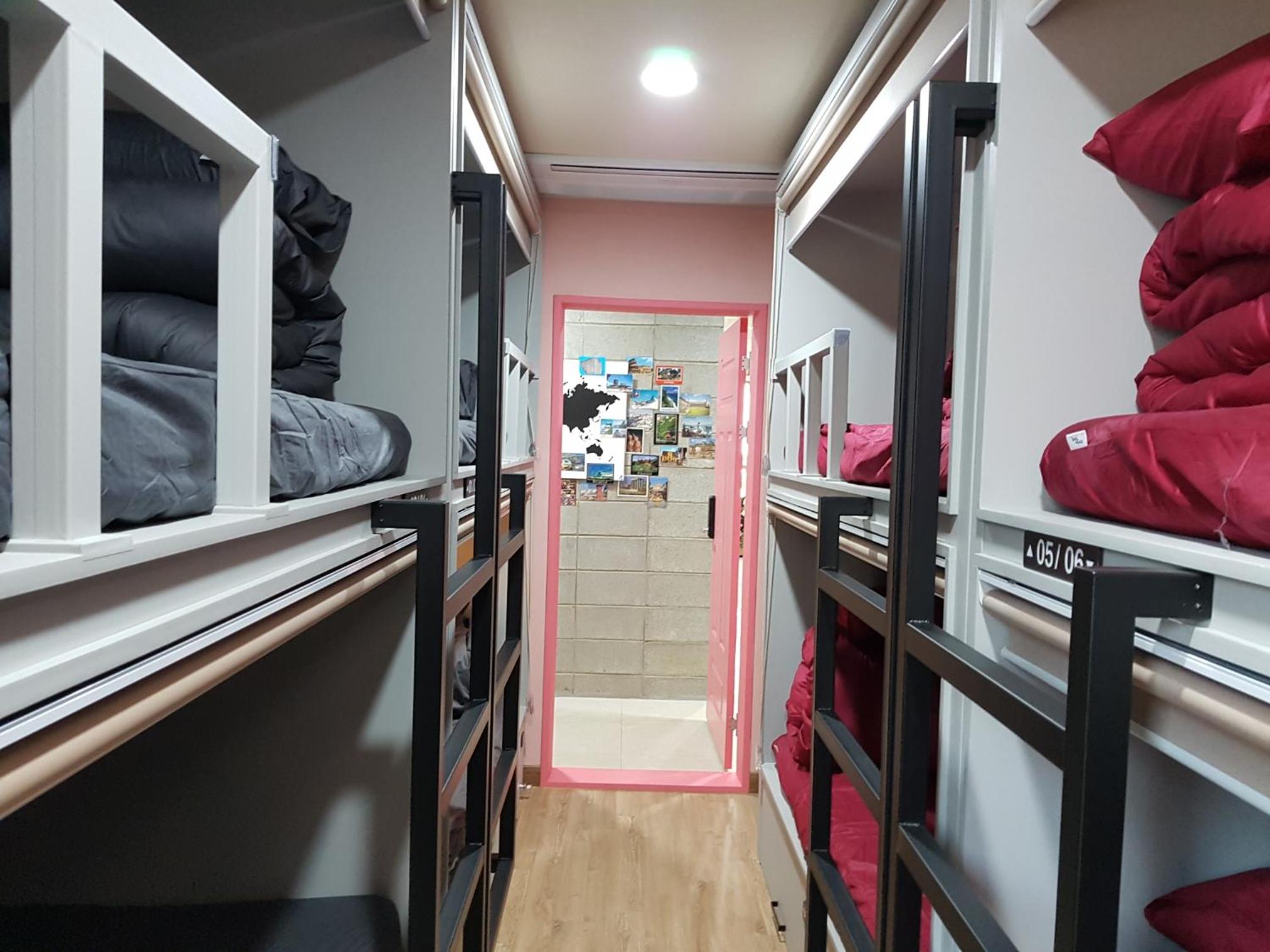 Midtown Hostel 194
