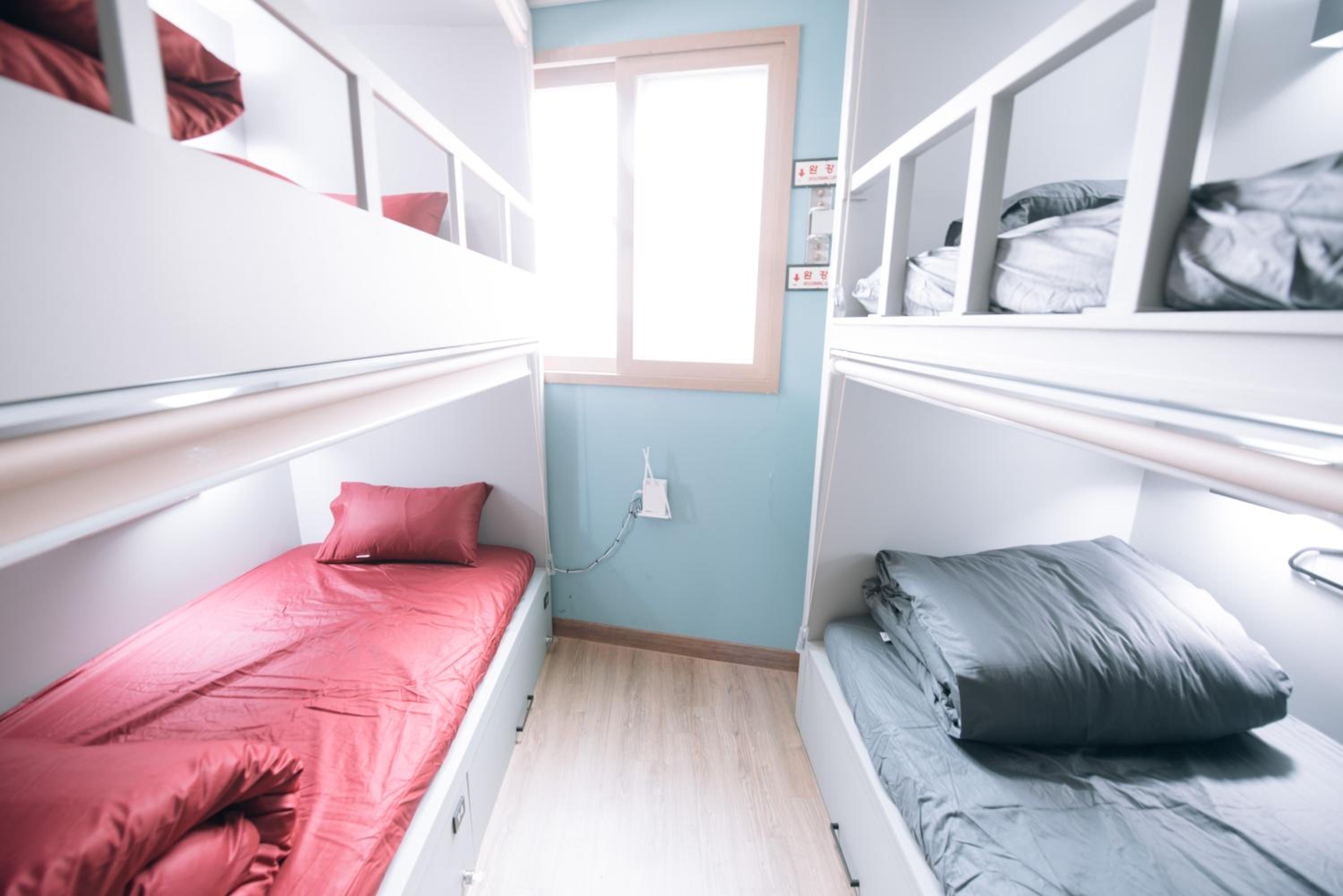 Midtown Hostel 187