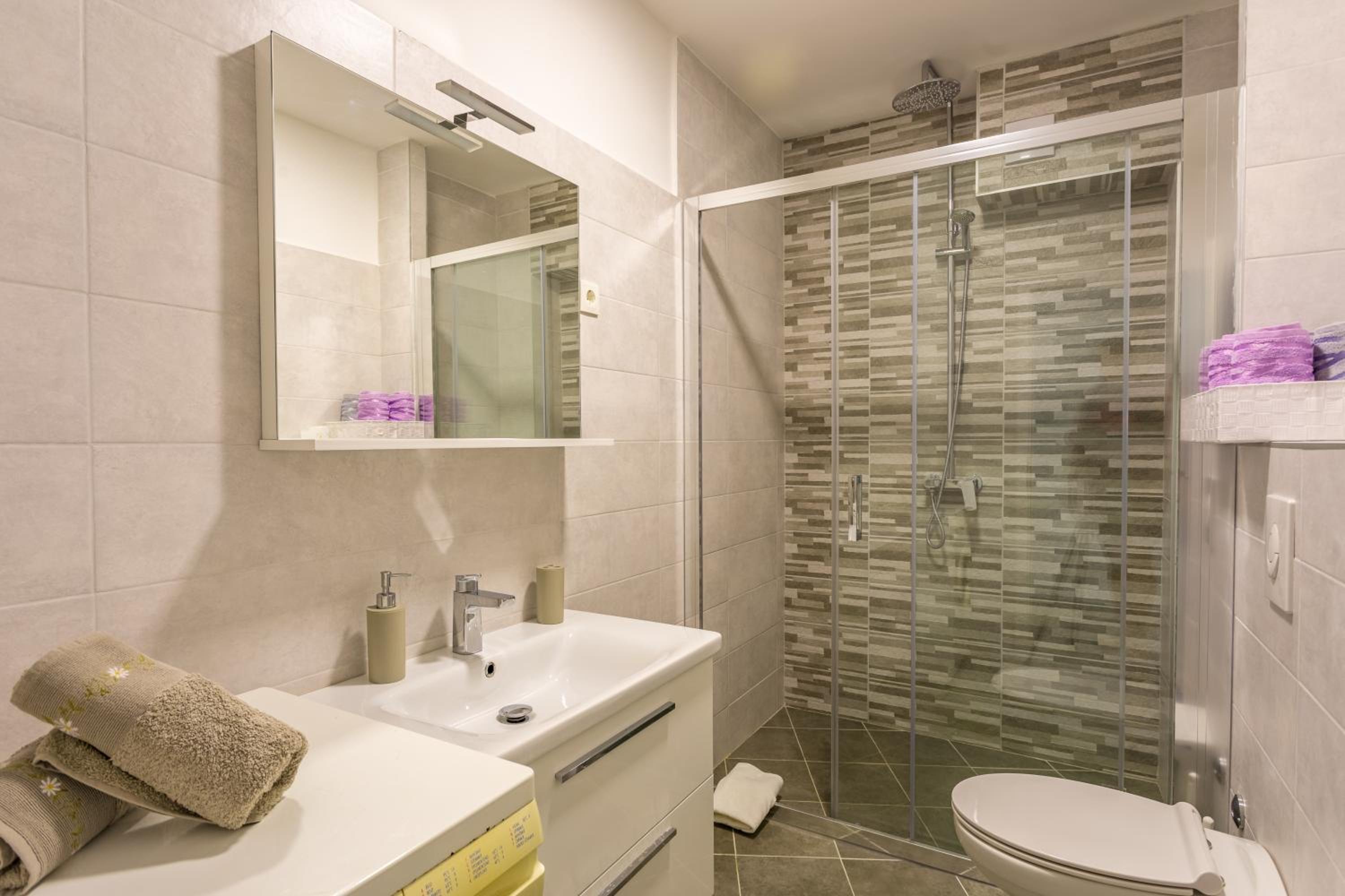 Apartmani Marija Jakir view 5