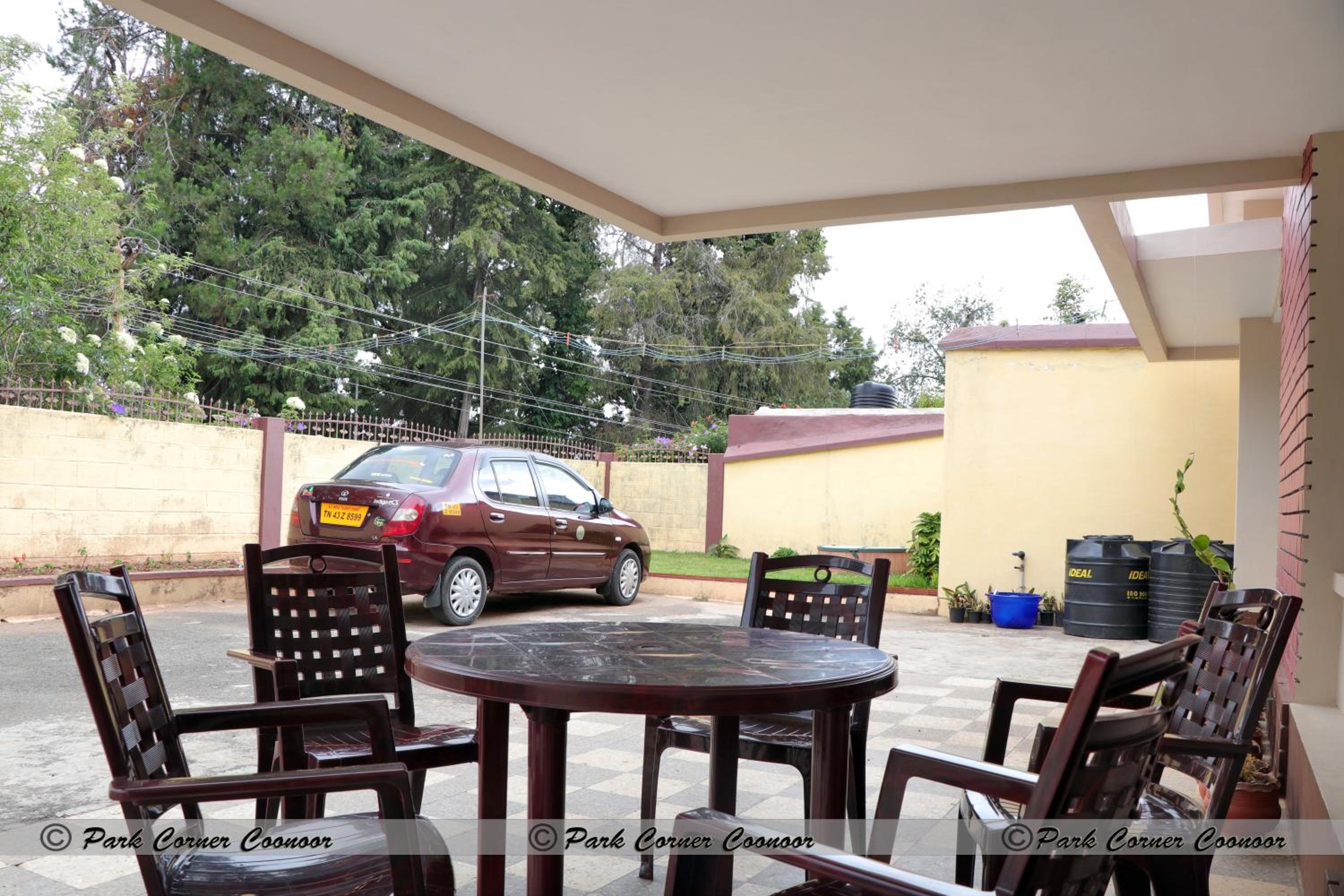 Park corner Home stay