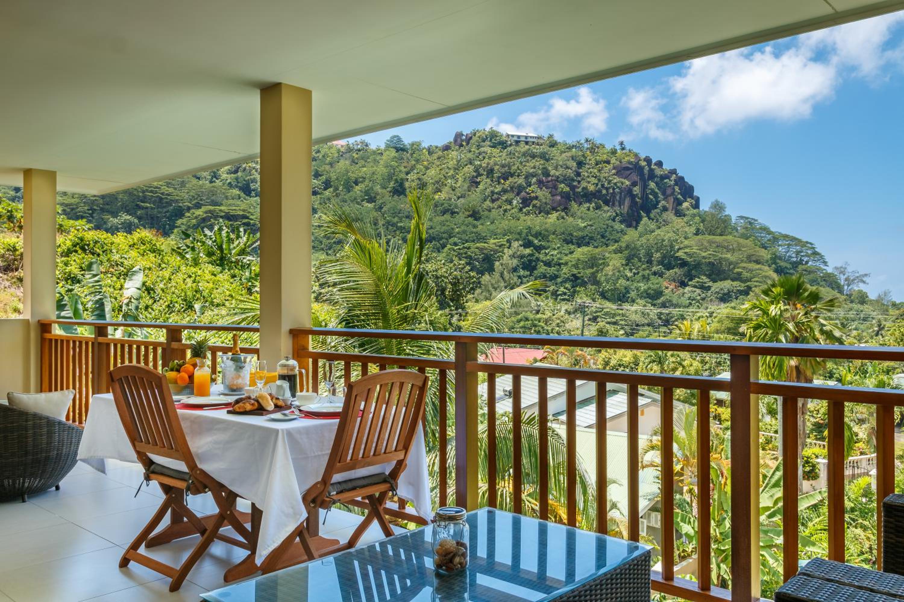 Eden Hills Residence