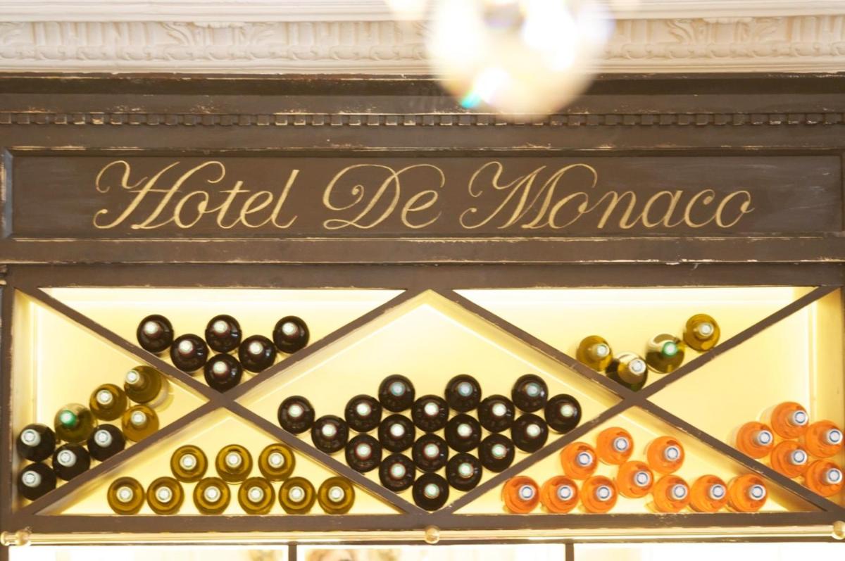 hotel reception