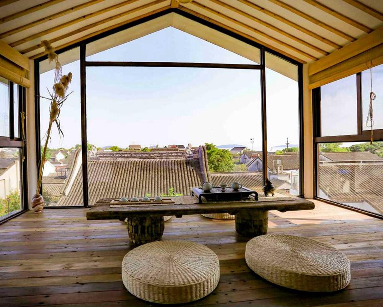 Pure-Land Villa