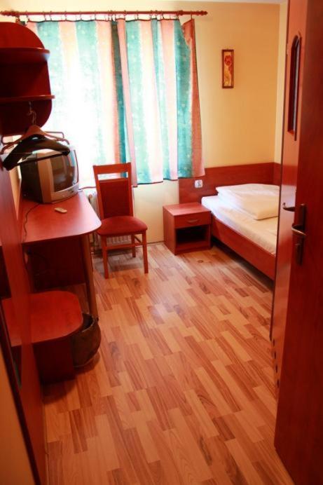 City Hostel