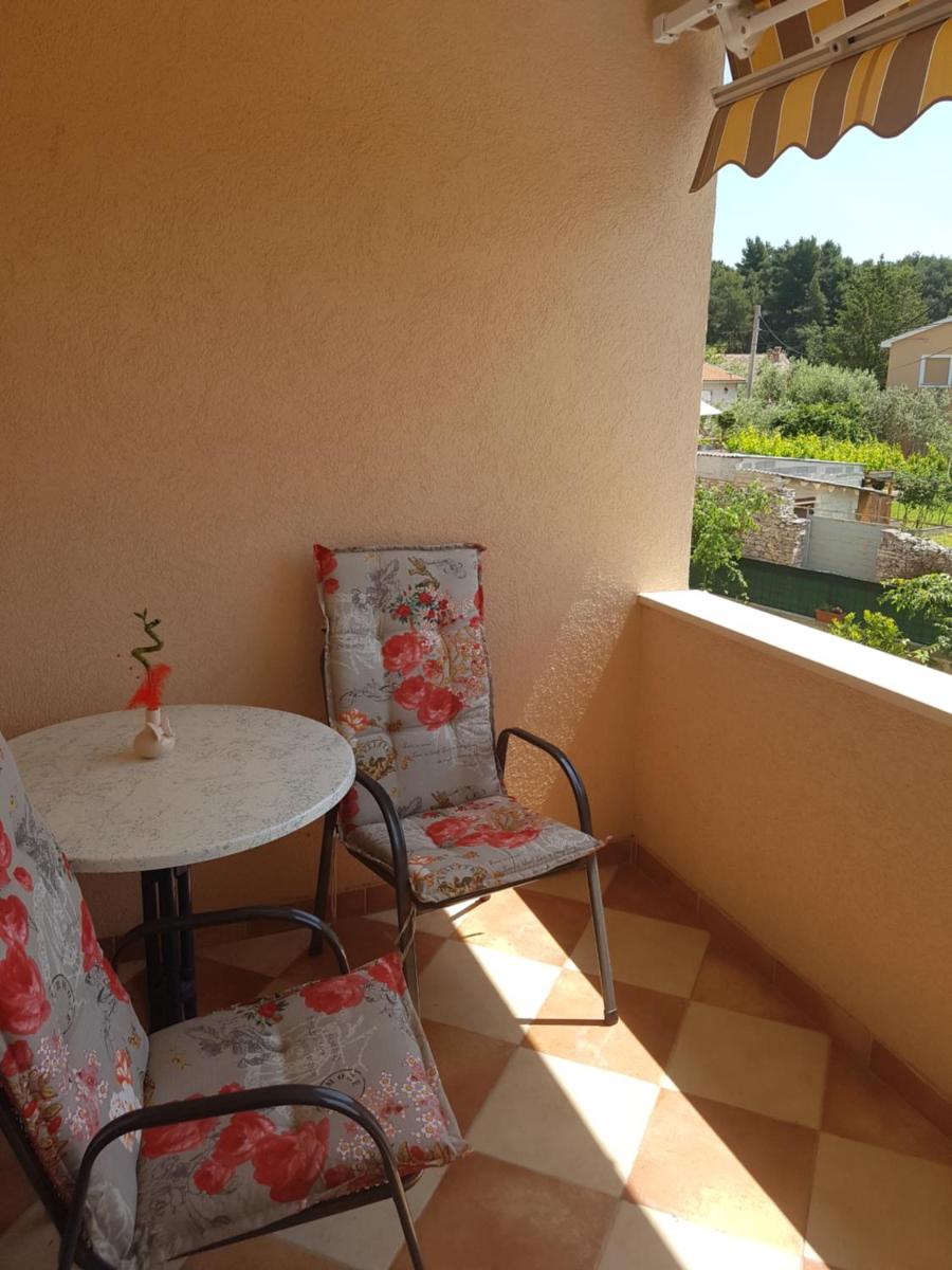 Family villa Oaza in Pula view 2