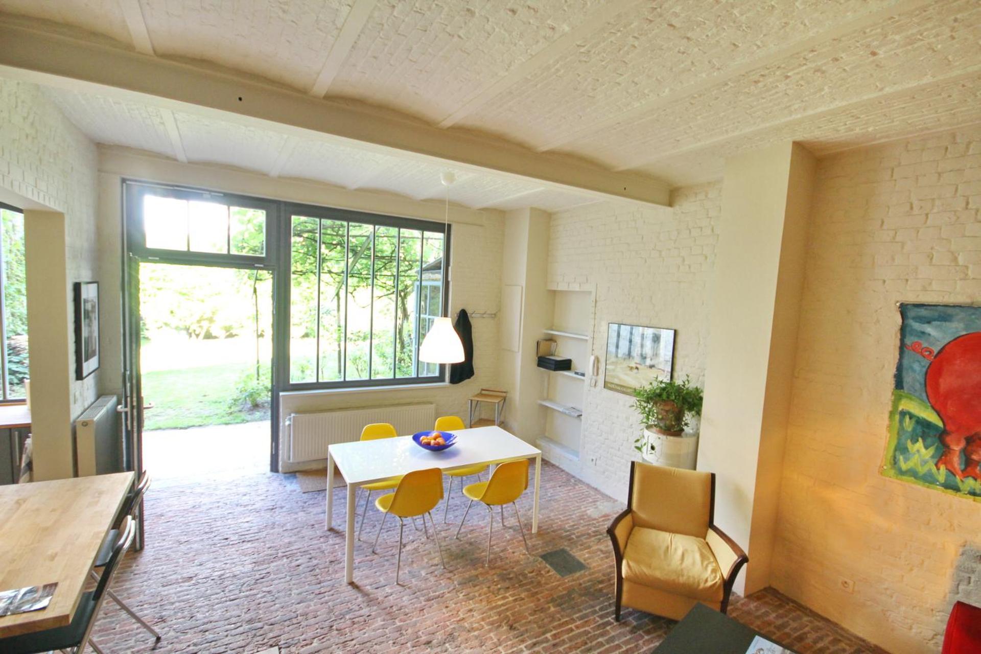 La maison du fond du jardin