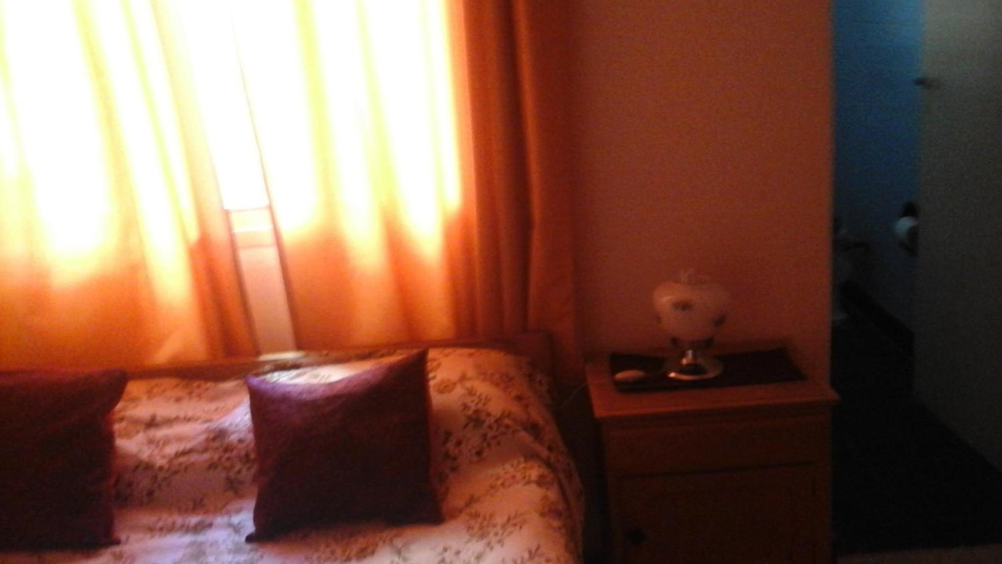 Hospedaje Legus