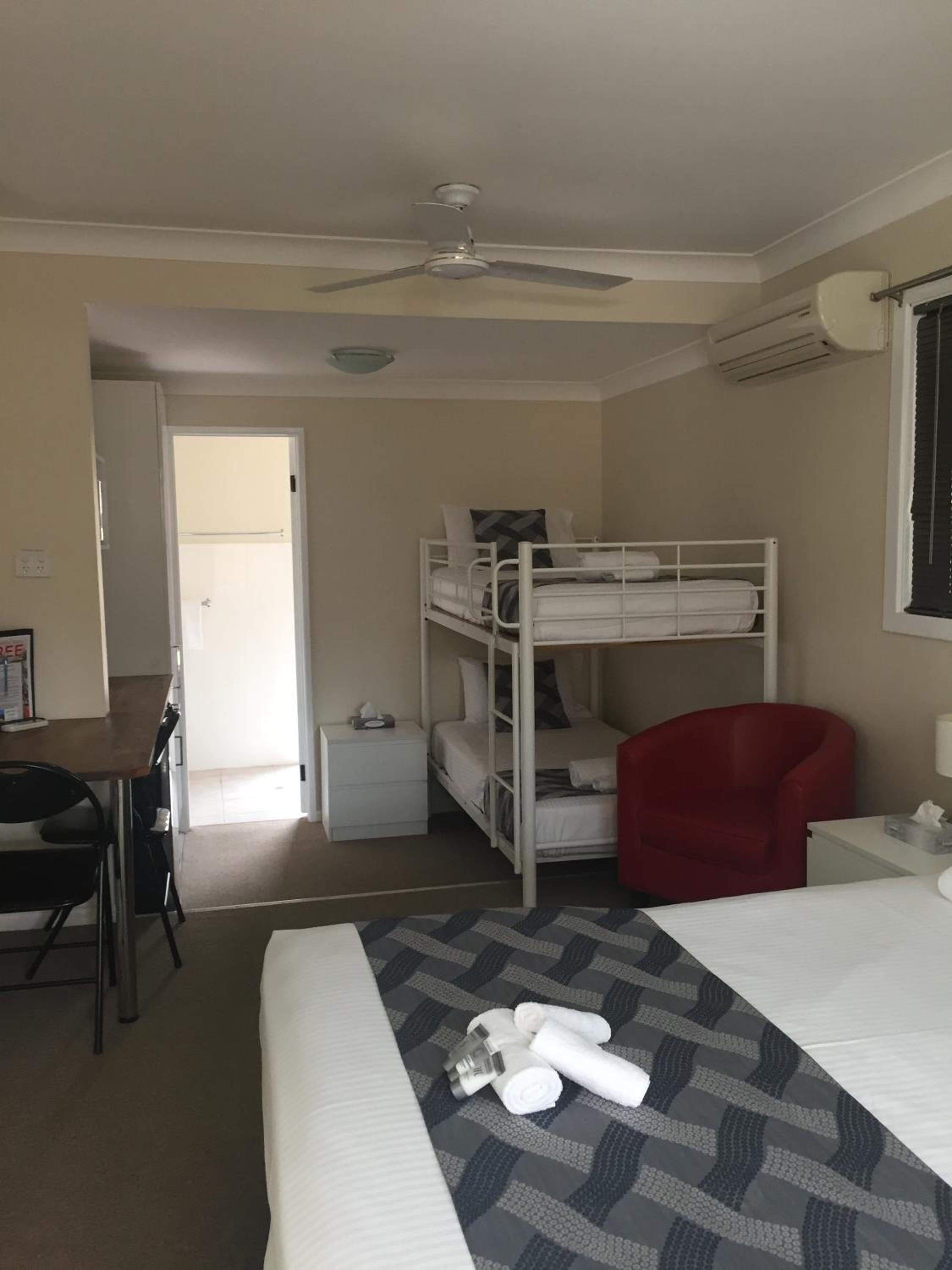 Narimba Motel