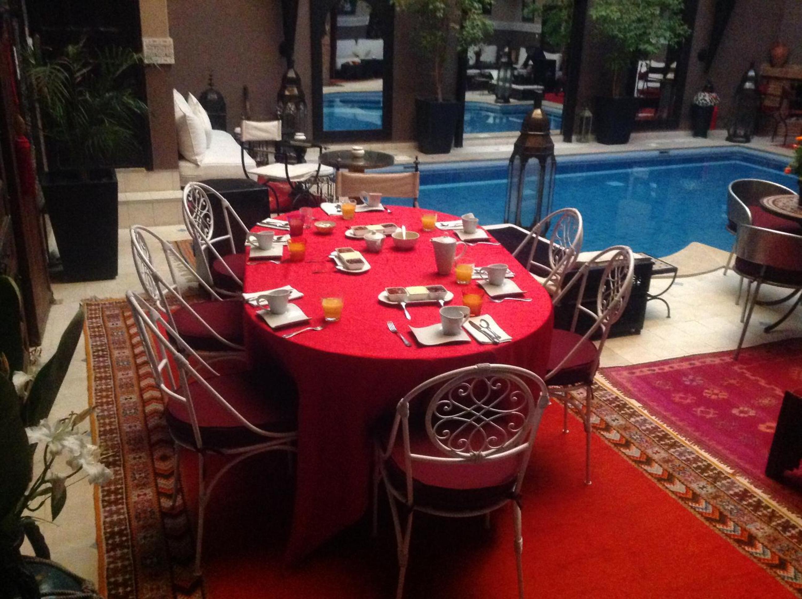 dining