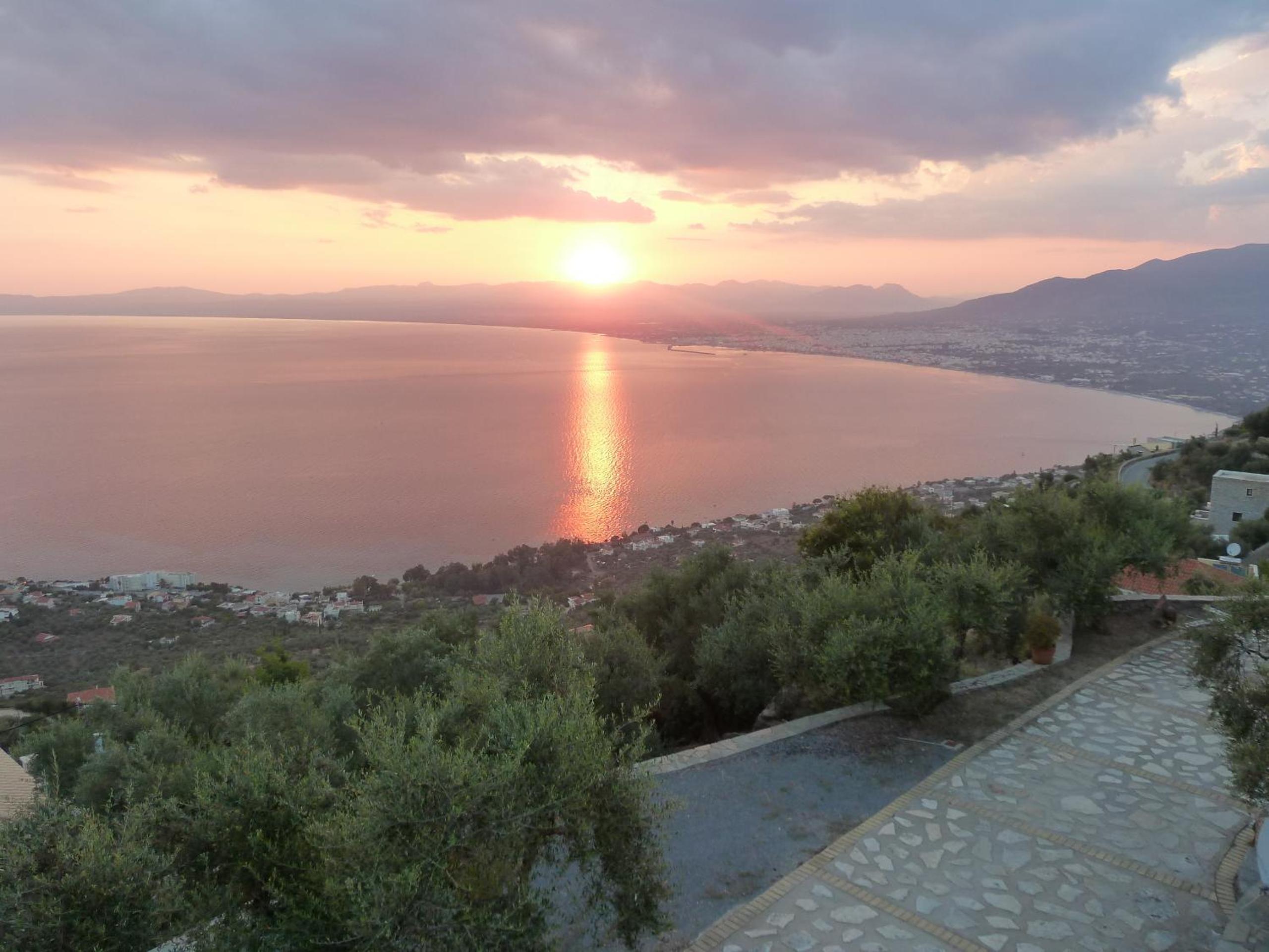 Shiraz Villas
