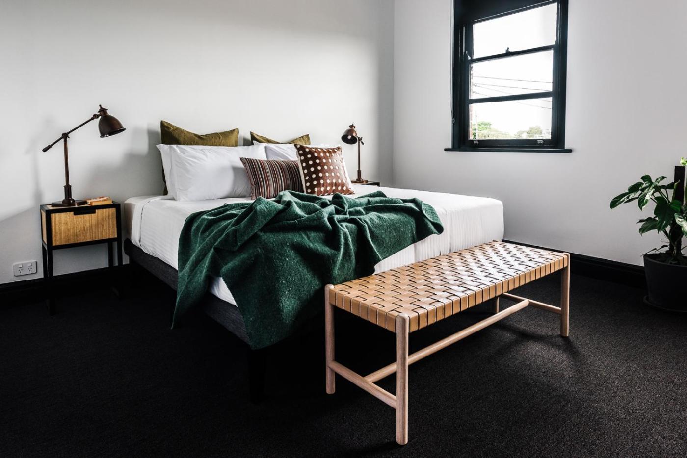 Sydney Park Hotel