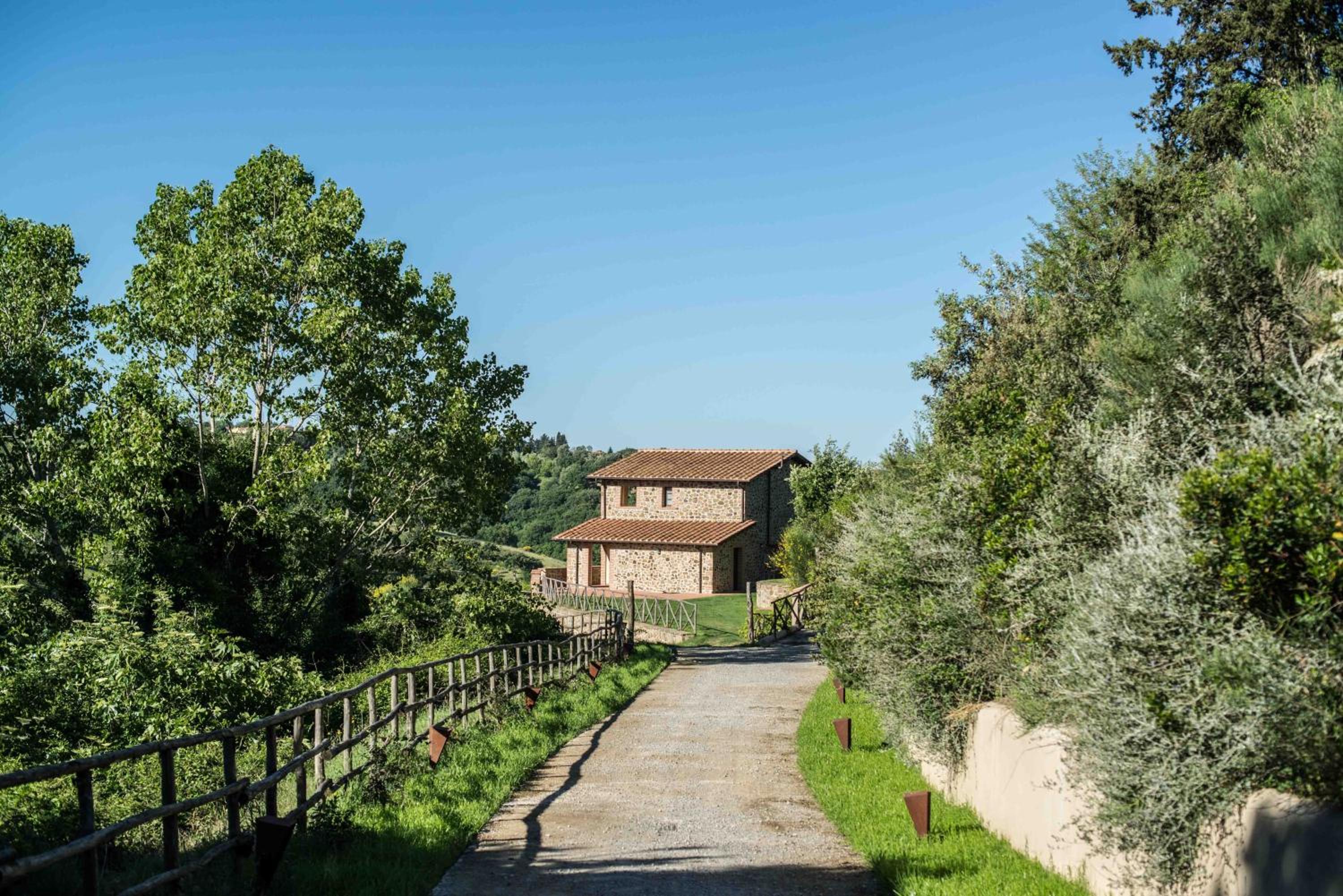 Home with a view in Scansano, Tuscany view 2