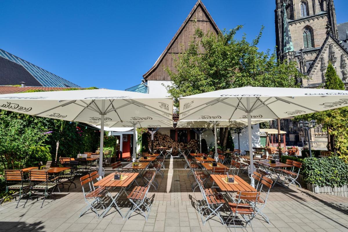 outdoor BBQ area