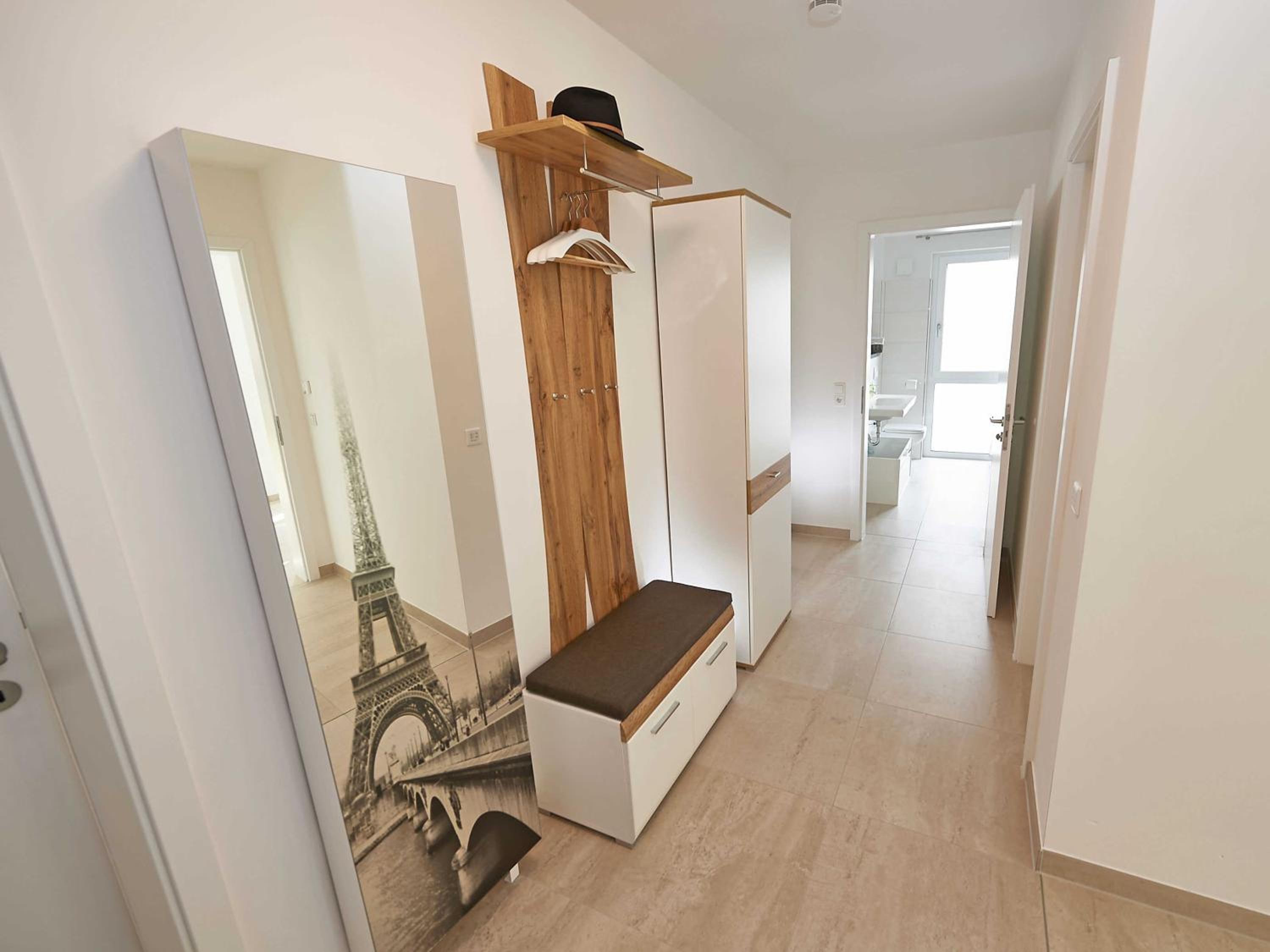 Haus Kap Arkona in Sellin - Fewo 02 mit Kamin und Terrasse