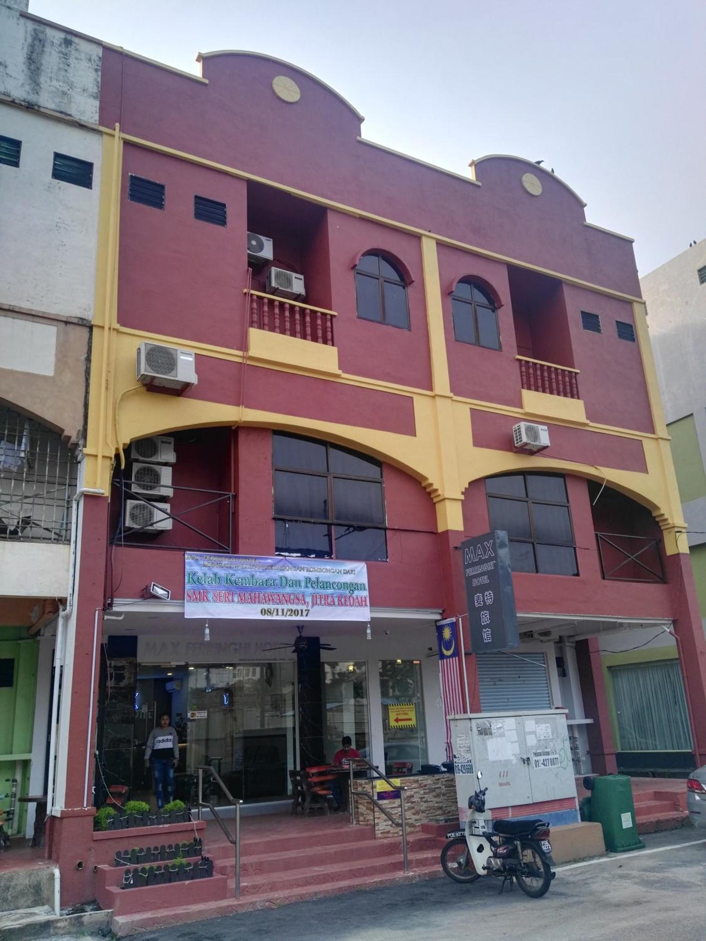 Max Ferringhi Hotel