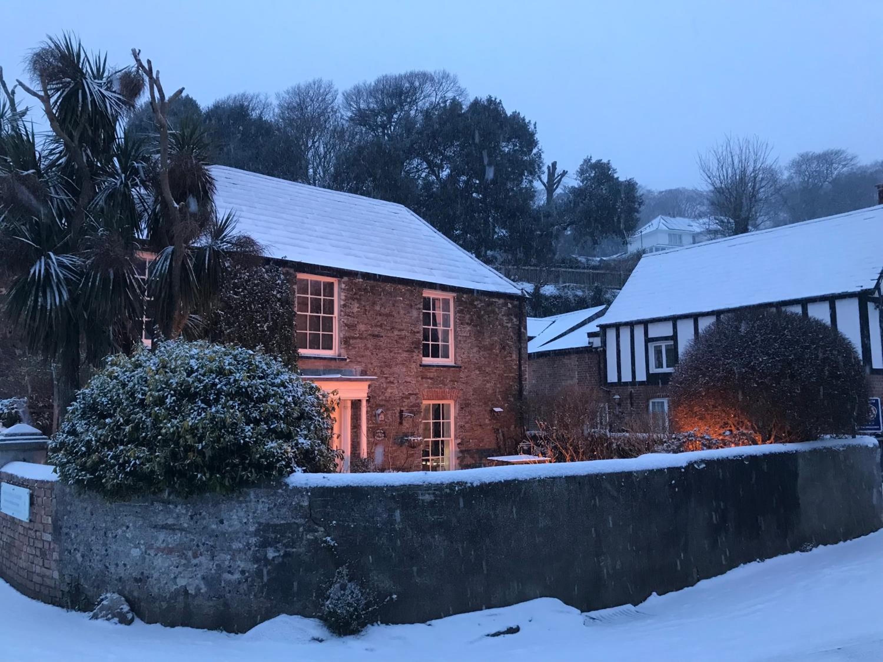 SPRING GARDENS B&B