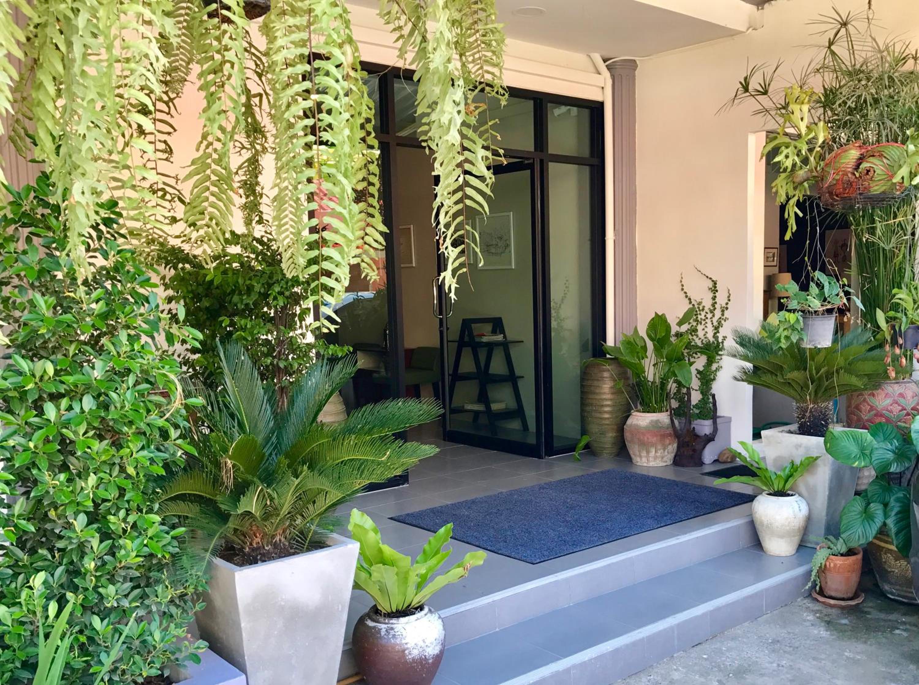 THE BEACH CHA AM Guest House