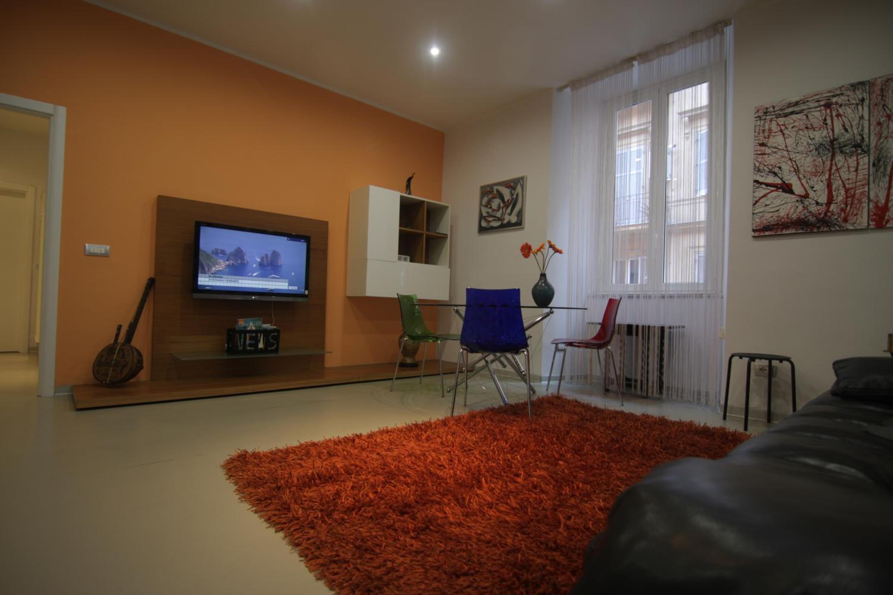 Casa Cavallotti - modern apartment between Train station and Port view 4