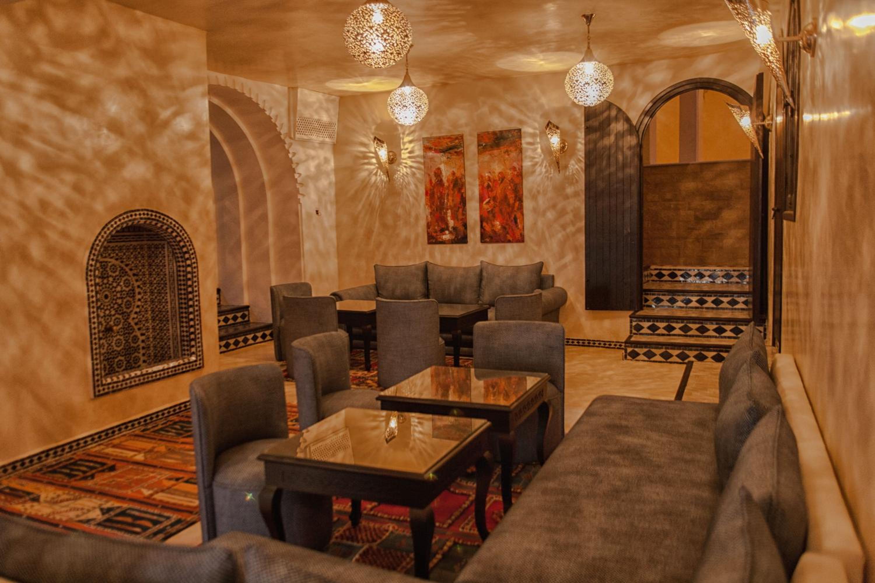 lounge