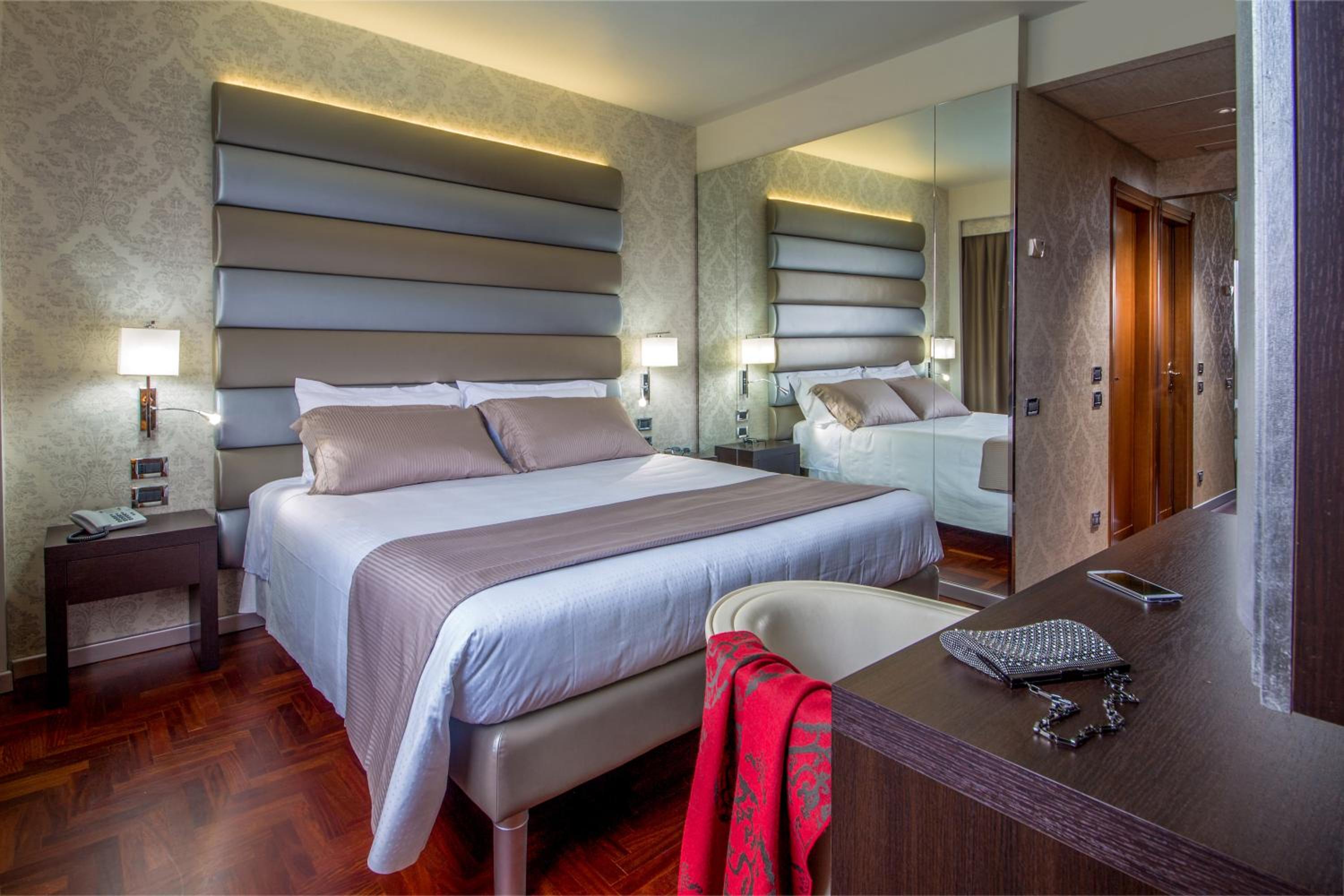 Pomezia Vacations - Enea Hotel Pomezia - Property Image 1