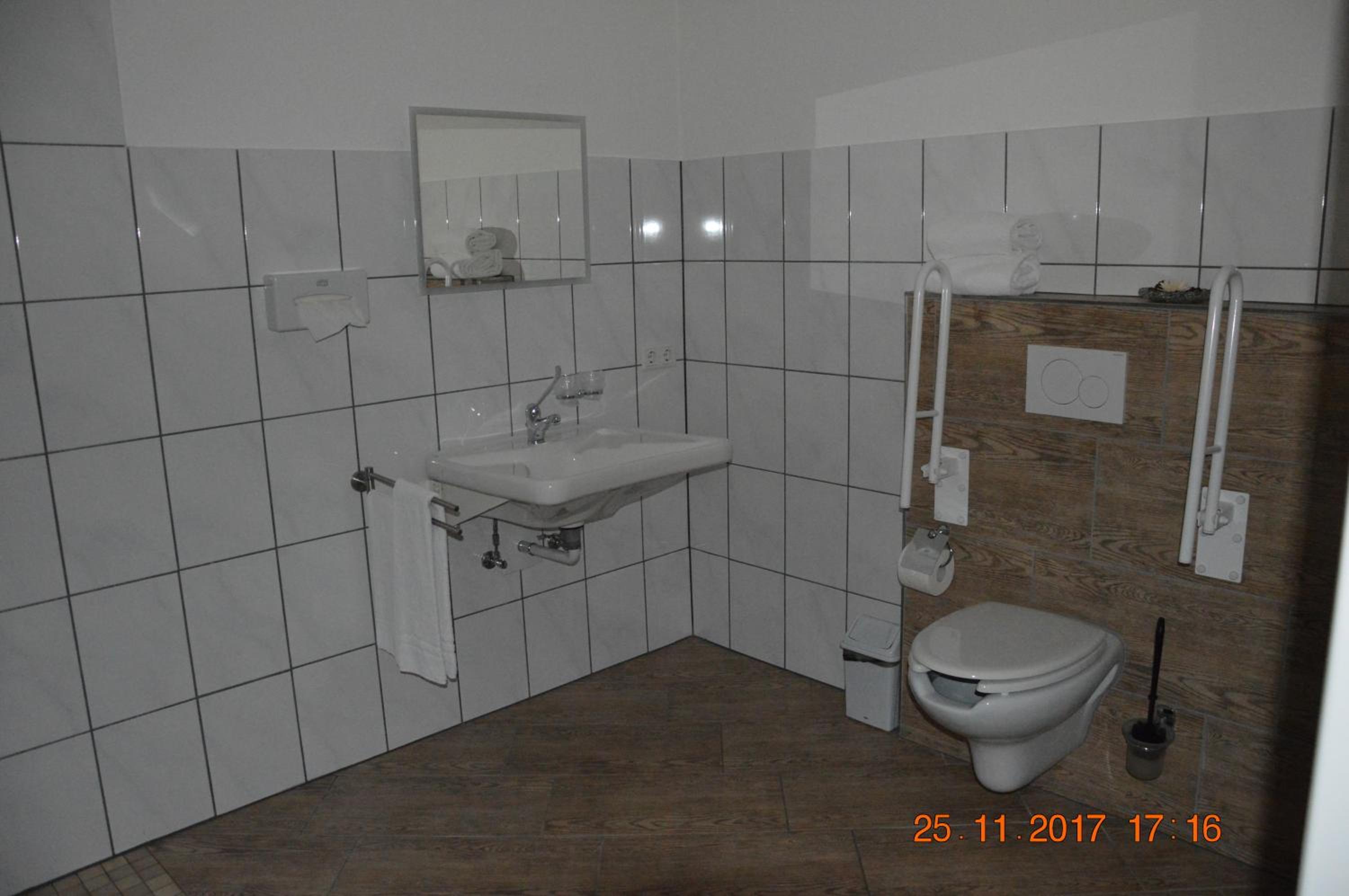 Photo 57