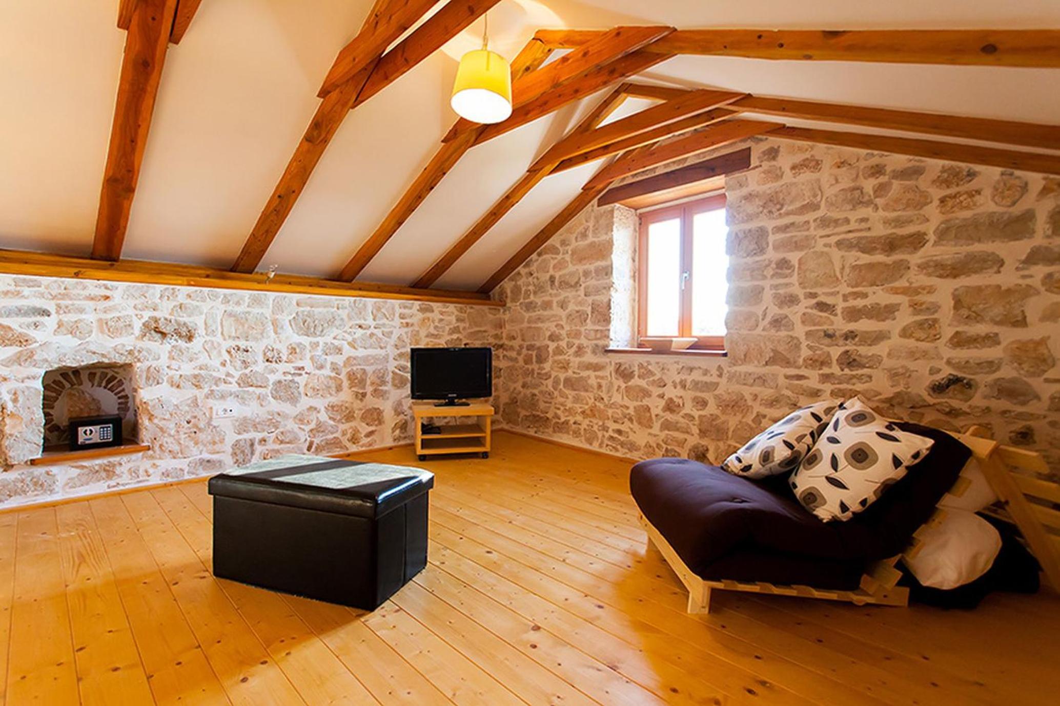 Sunny House view 5