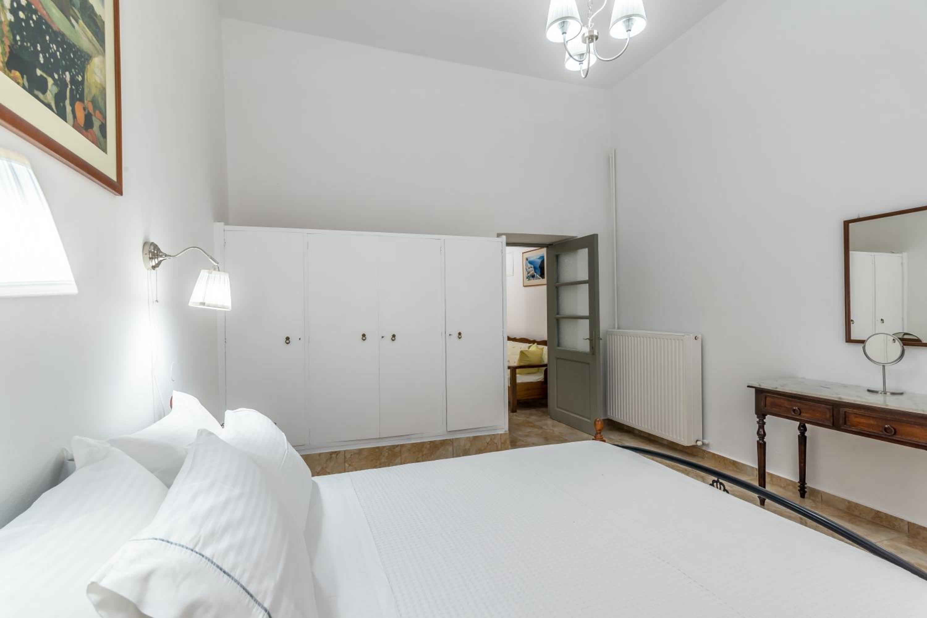 Milos Apartments photo 3