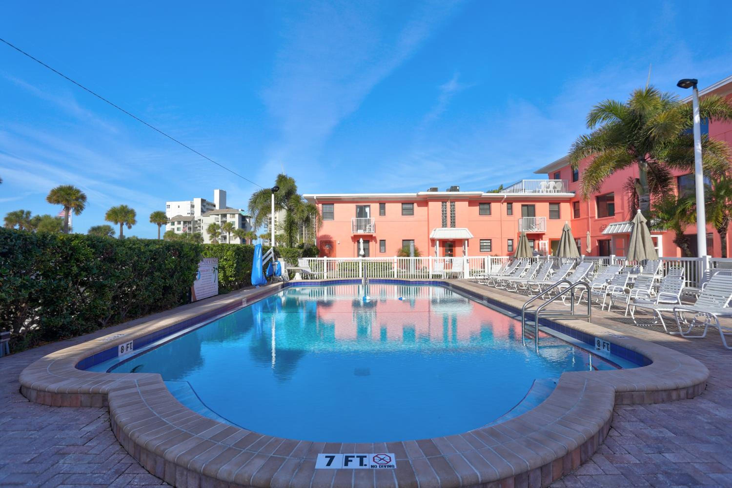 Gulf Winds Resort by Travel Resort Services view 3