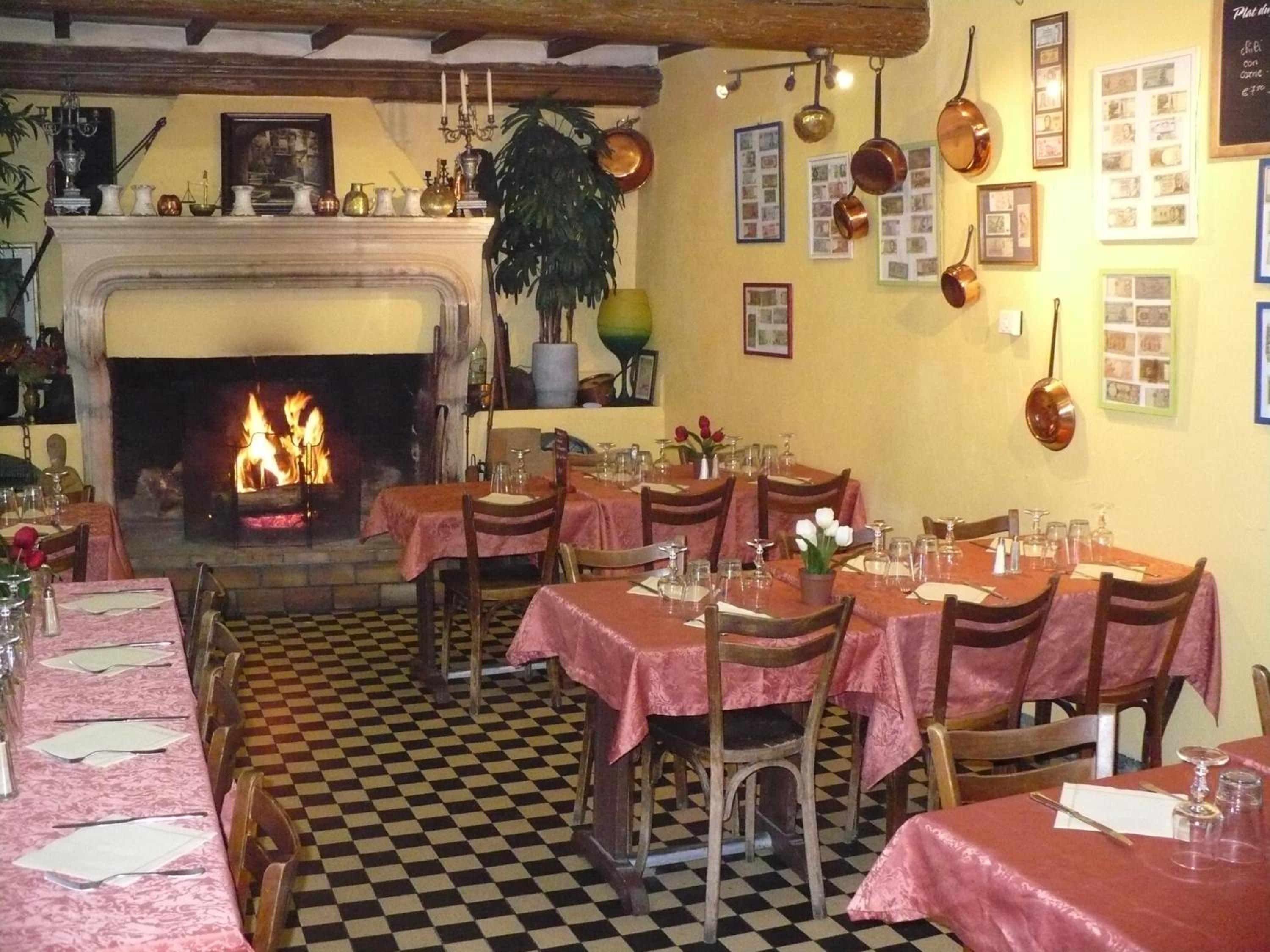 restaurant