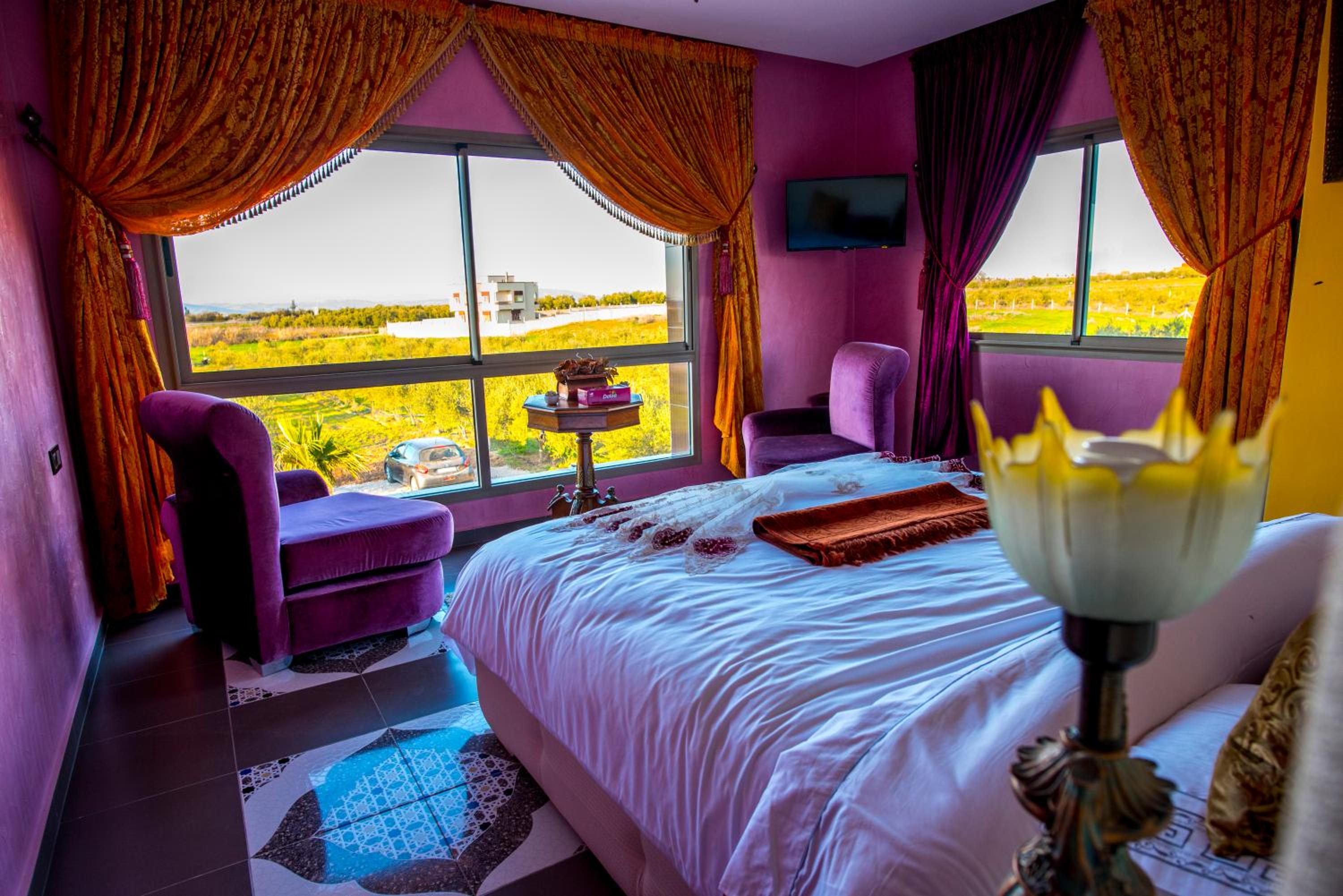 hotel room
